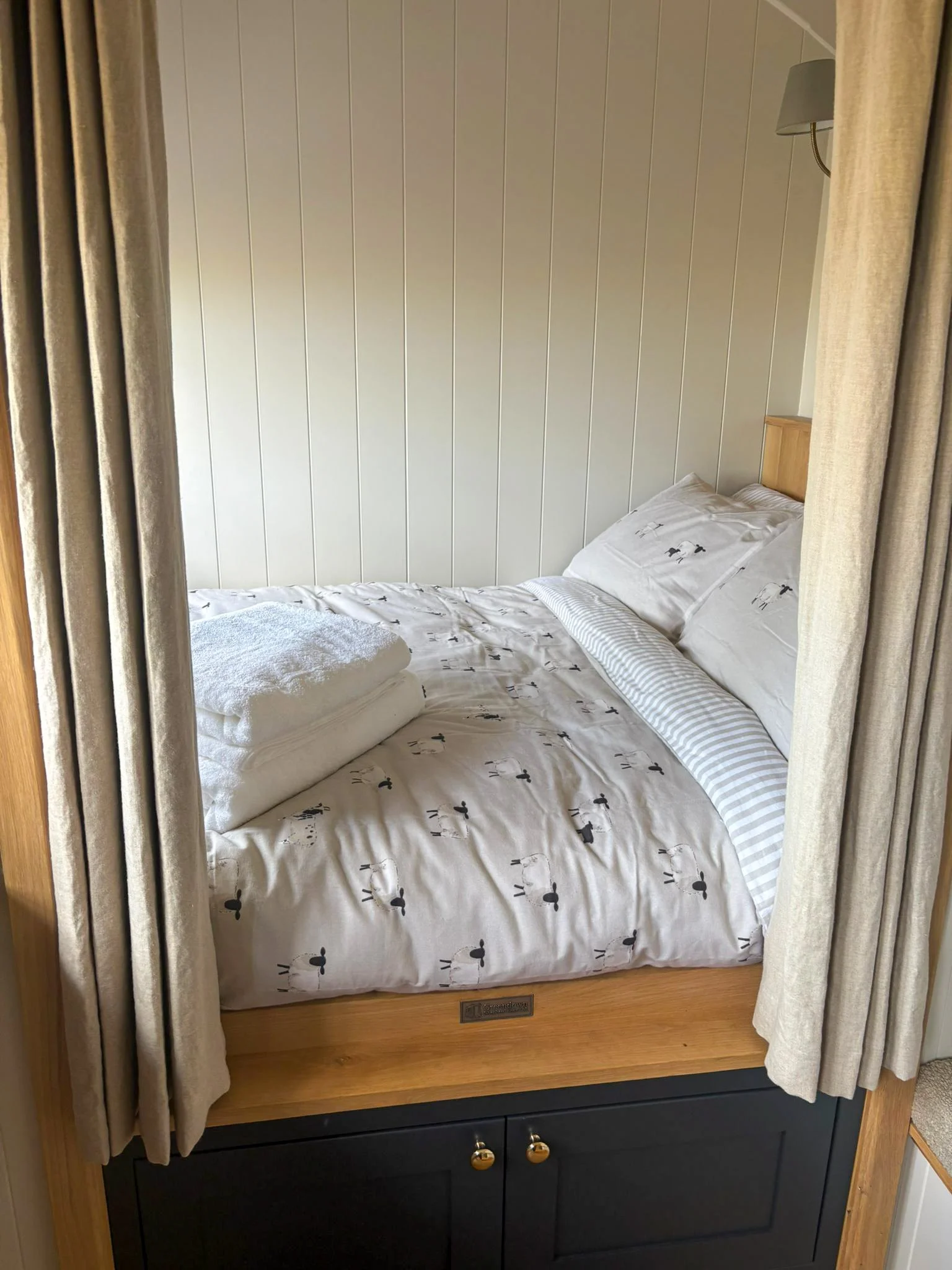 Lilac Retreats-07.jpg