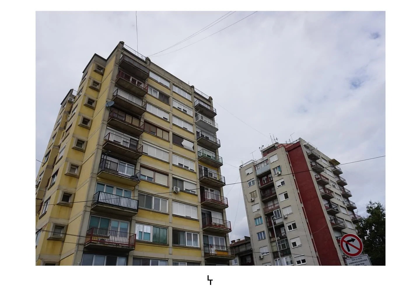 Twin Towers

Kikinda 2025

L O L A  T E R E K&copy;
2025