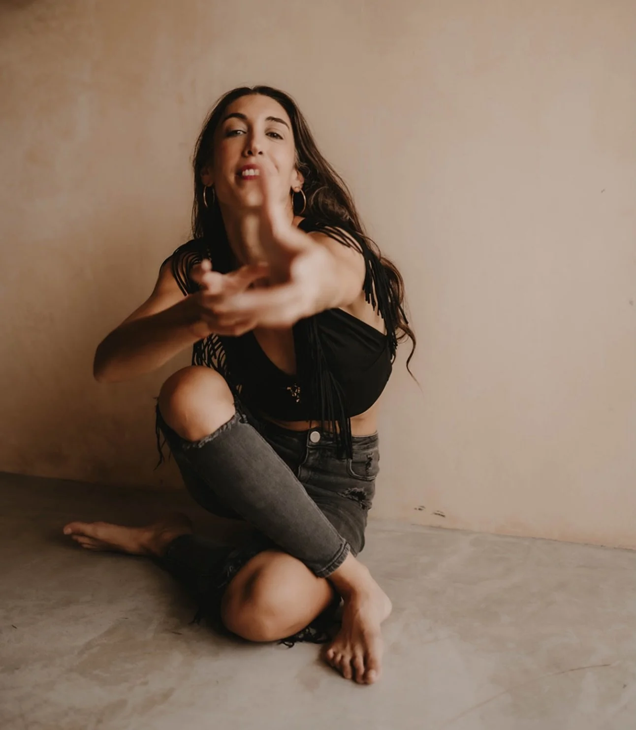 Love can be weird, and dating and meeting new people can absolutely feel like a roller coaster.

One minute you feel your heart opening, and the next you&rsquo;re up at 3 a.m., comparing your new date to your former partner.

Me? I&rsquo;m not here t