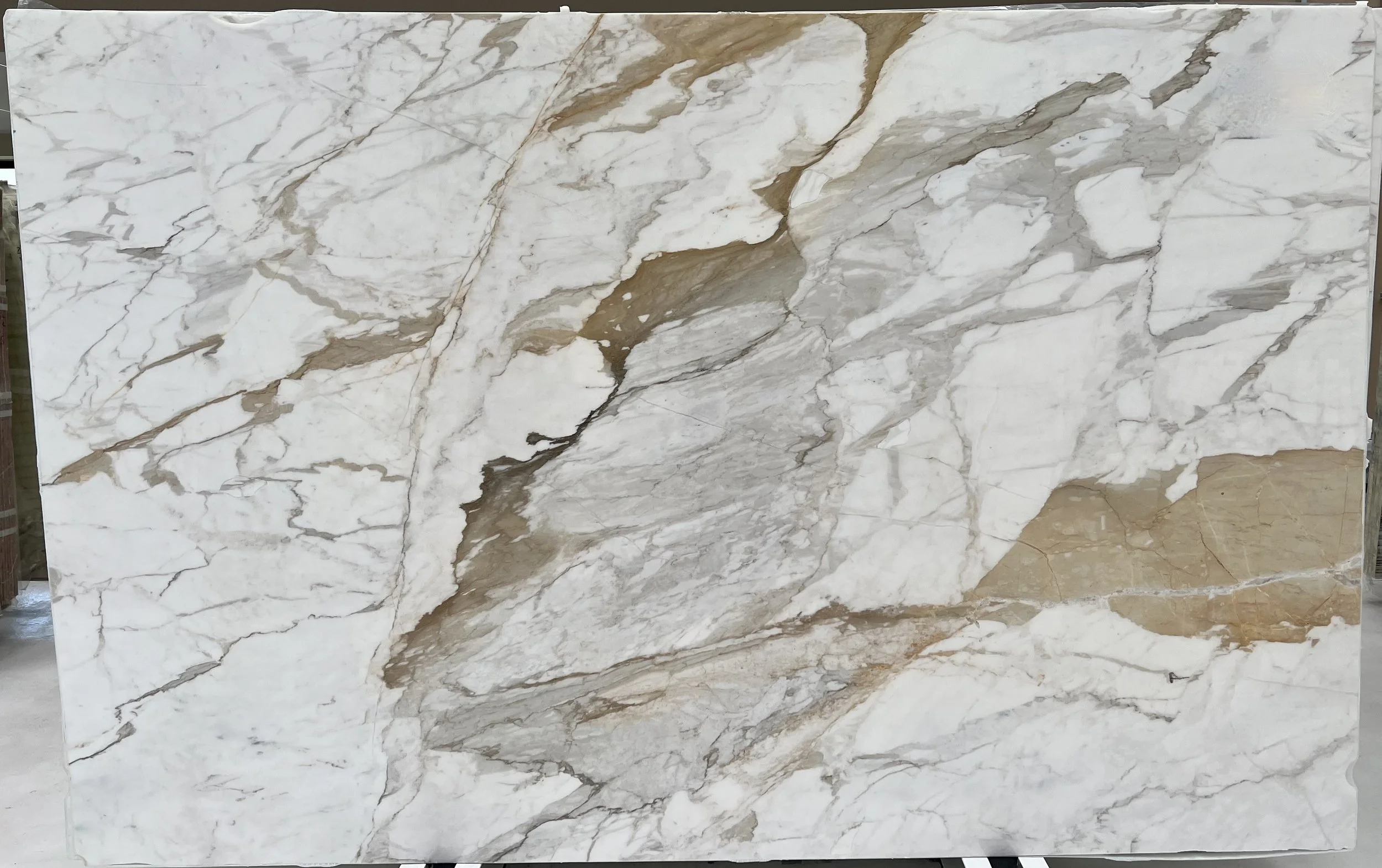 CALACATTA MACCHIA VECCHIA