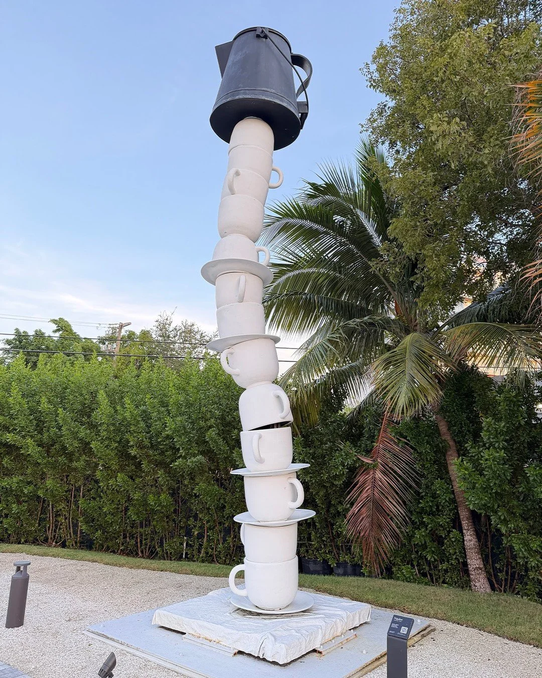 From whimsical to iconic&mdash;Art Basel Miami has it all
Where towering stacks of teacups share the spotlight with one of the most recognizable sculptures in modern art. Basel never fails to surprise, delight, and inspire, no matter your taste.