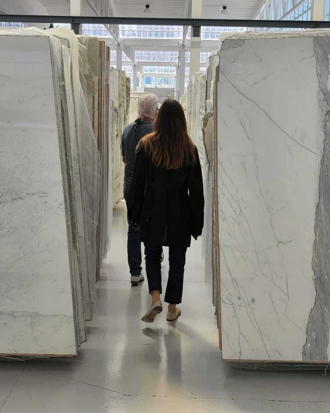 Personal attention. Decades of experience. Every client we work with receives thoughtful guidance through the selection process&mdash;evaluating veining, tone, scale, and suitability to ensure the material is truly right for the project at hand.

Bec
