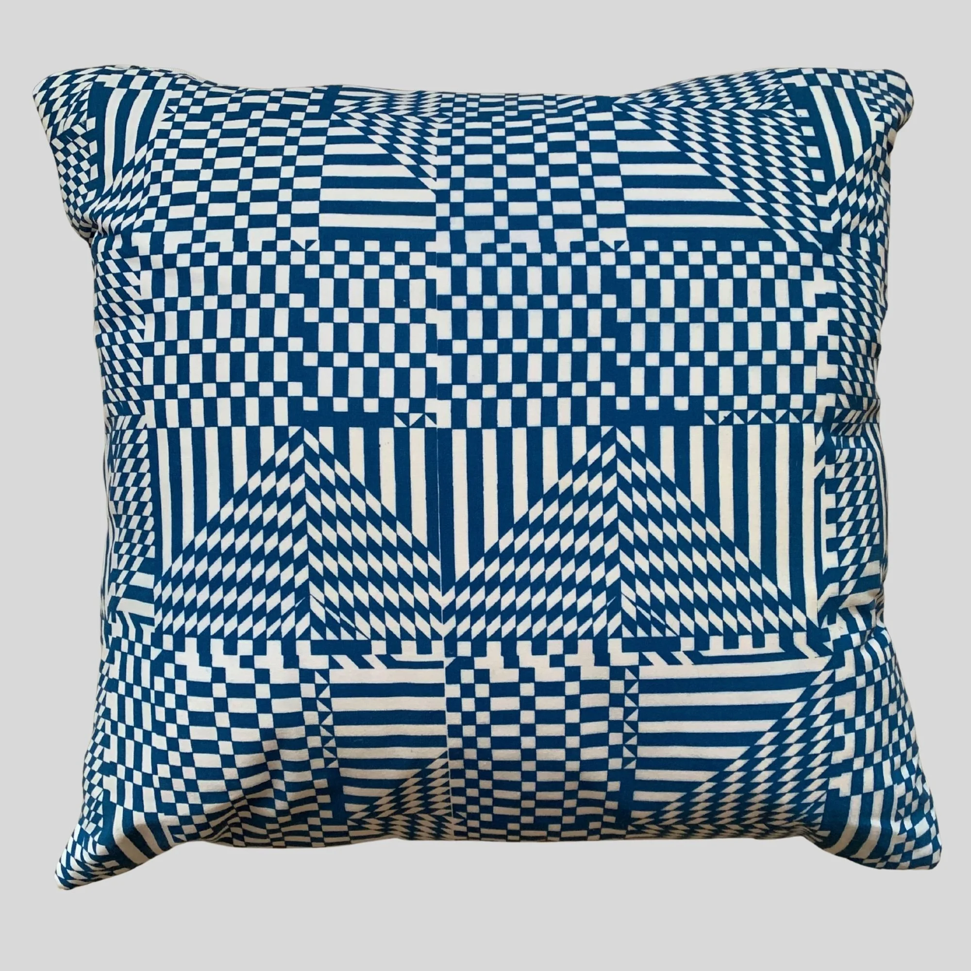 Dazzle Cushion Cover