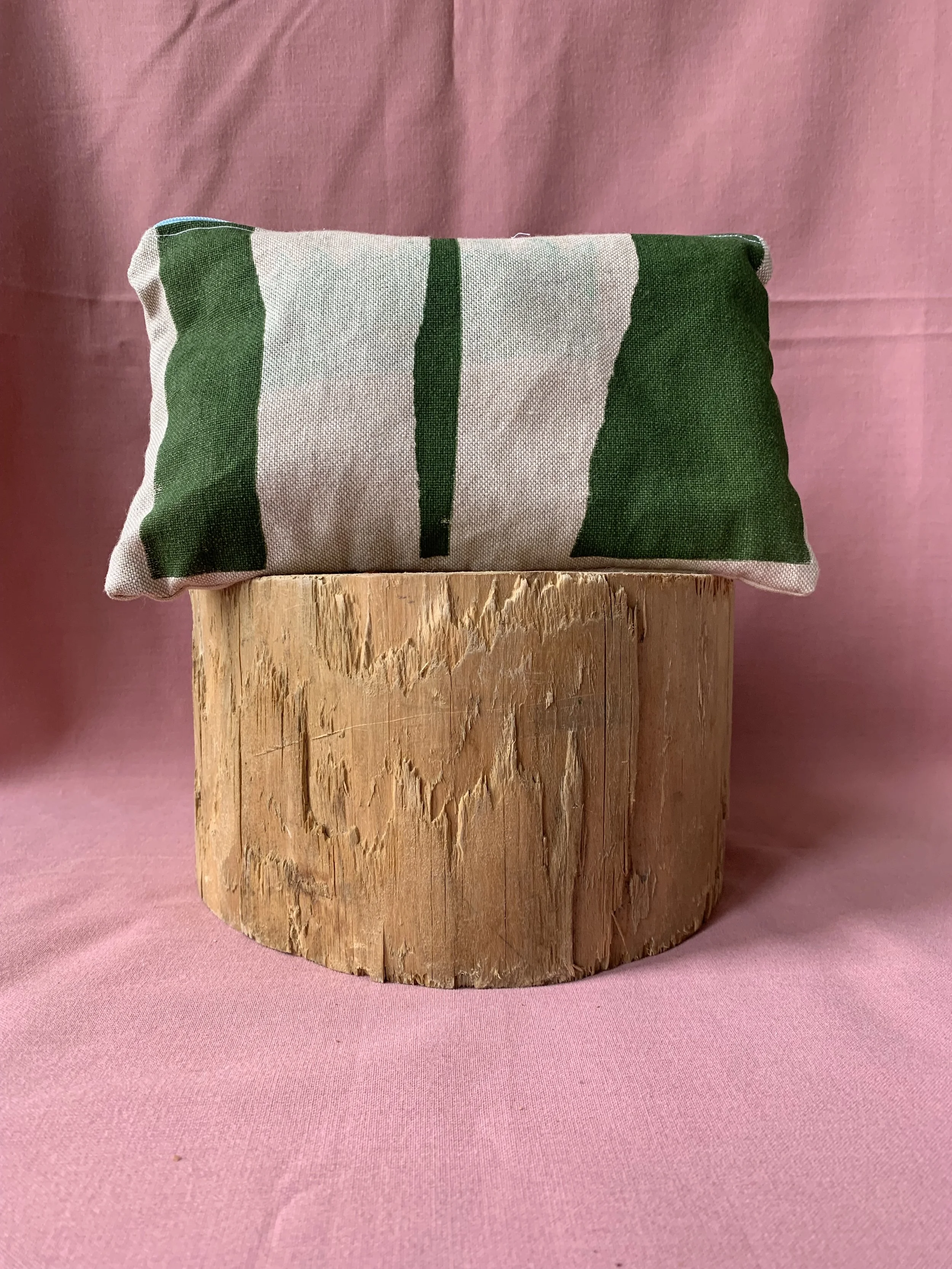 Strip pouch