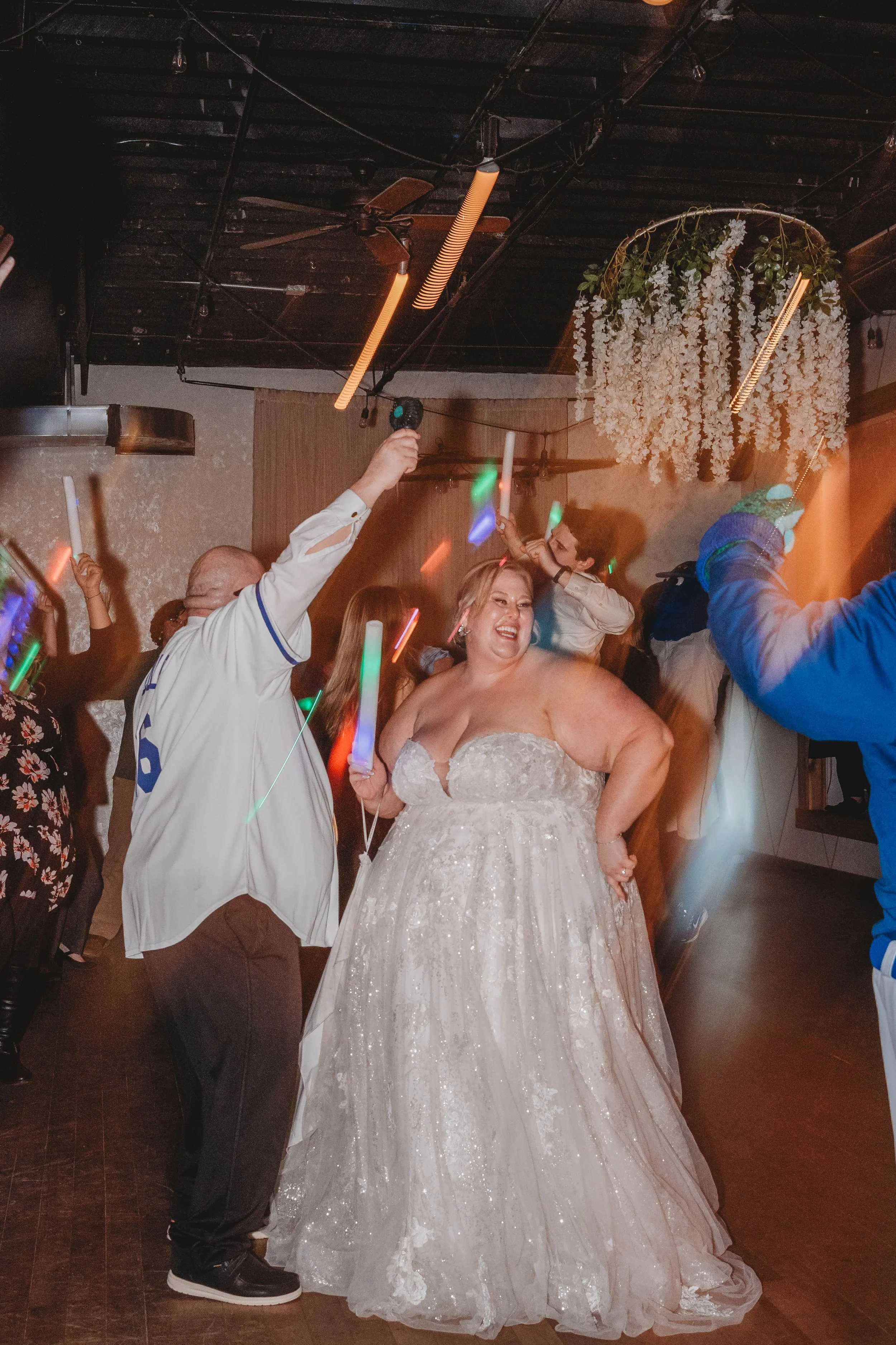 THE VINTAGE BALLROOM- THE PERFECT INTIMATE WEDDING IN DOWNTOWN OMAHA, NEBRASKA