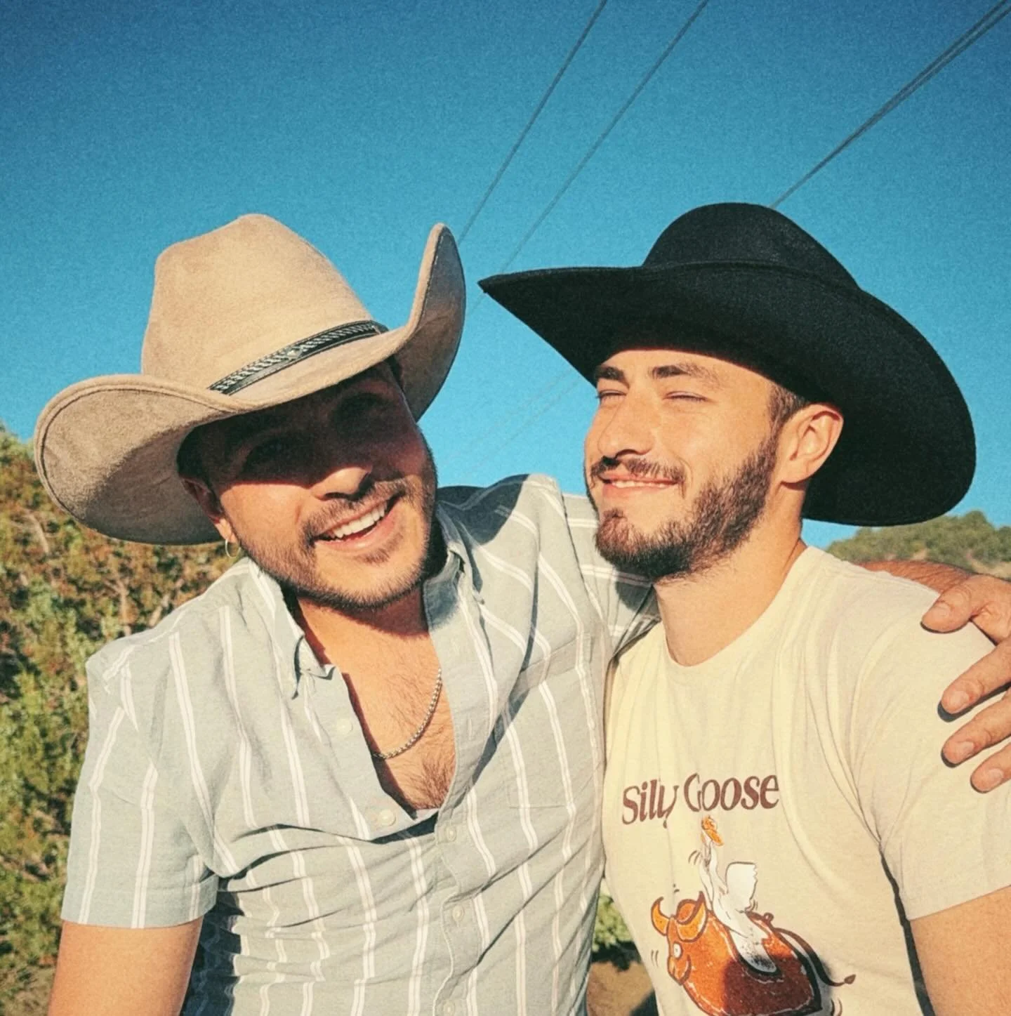 El d&iacute;a que me convert&iacute; en un cowboy 🤎

You know what they say &ldquo;save a horse &hellip;&rdquo;

@mikee_pettit