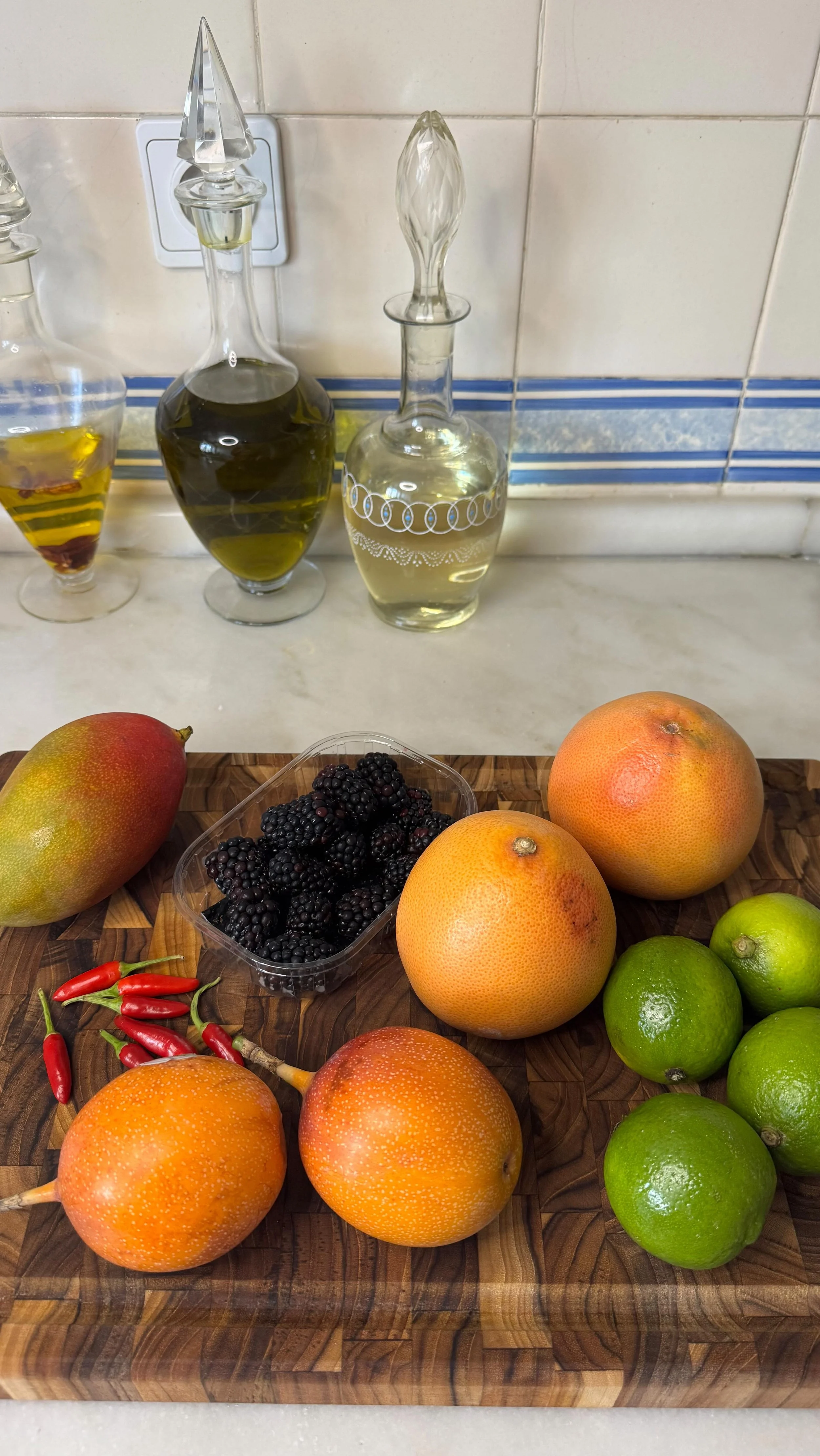 Forever romanticising every part of my kitchen 🤍
#mywifecooks #pantryorganization