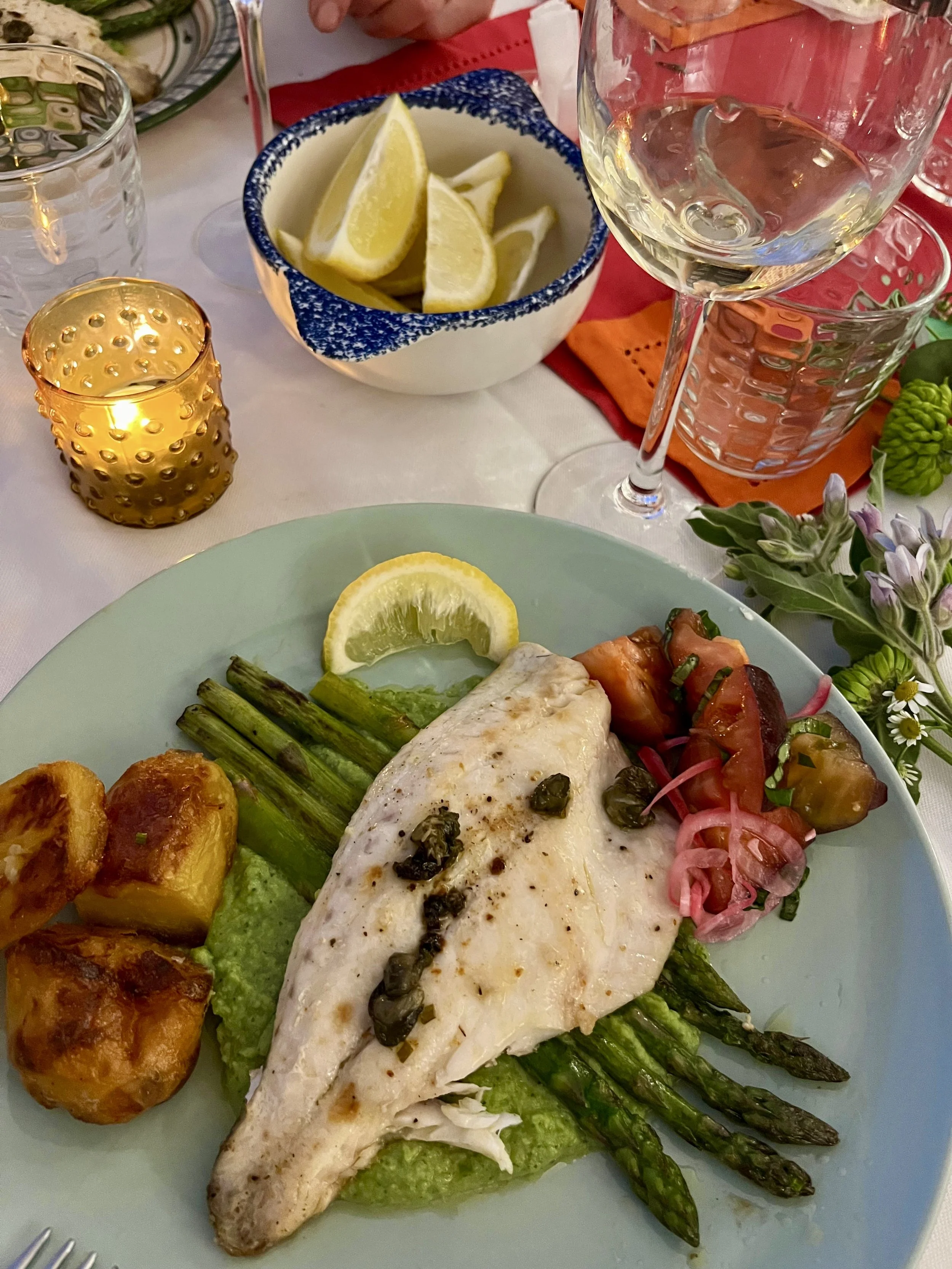 c9a4efc1-a260-40d4-a115-a1783bb864ca 2.jpg