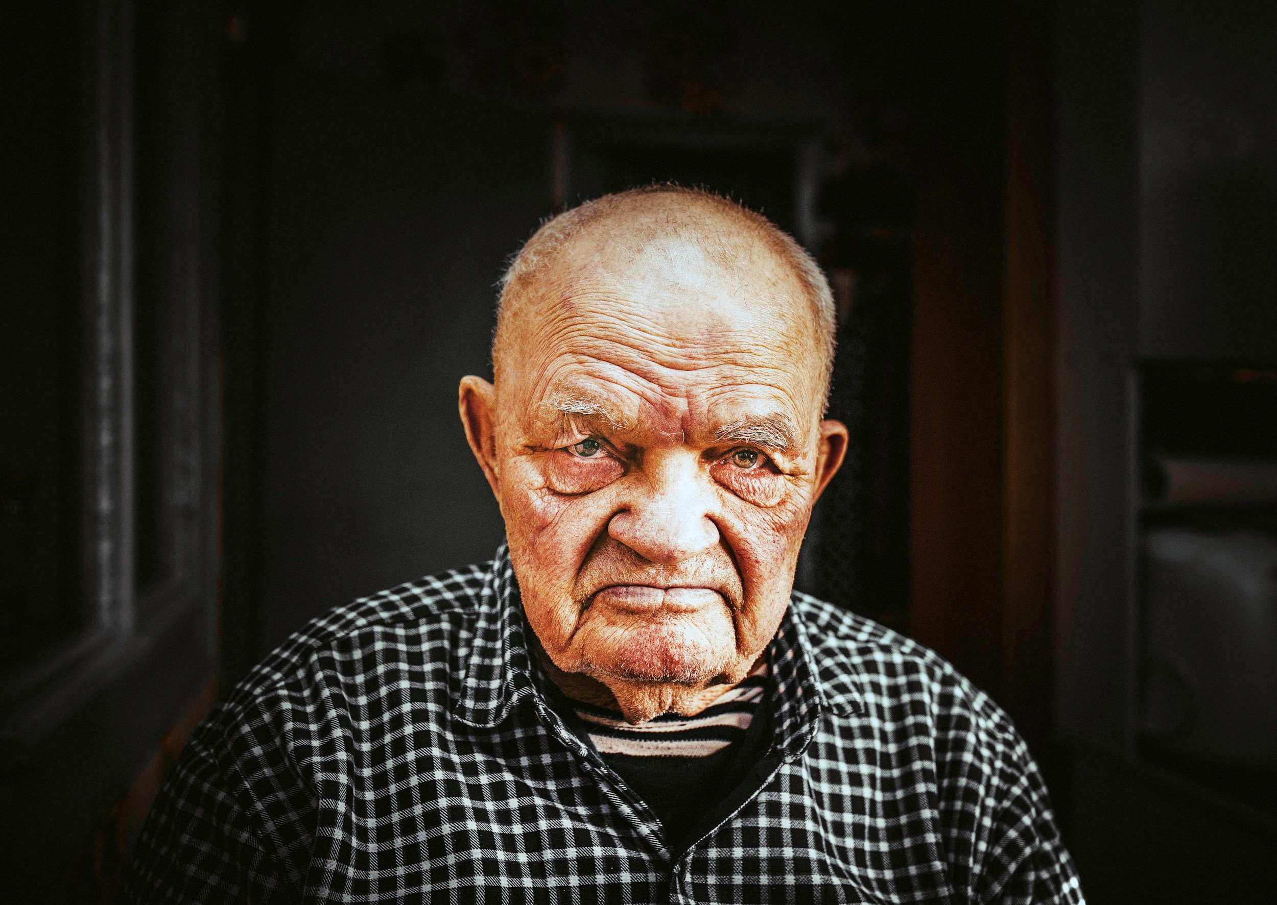 Caring Without Disappearing: The Hard Parts of Caring for a Parent When Closeness Isn't There