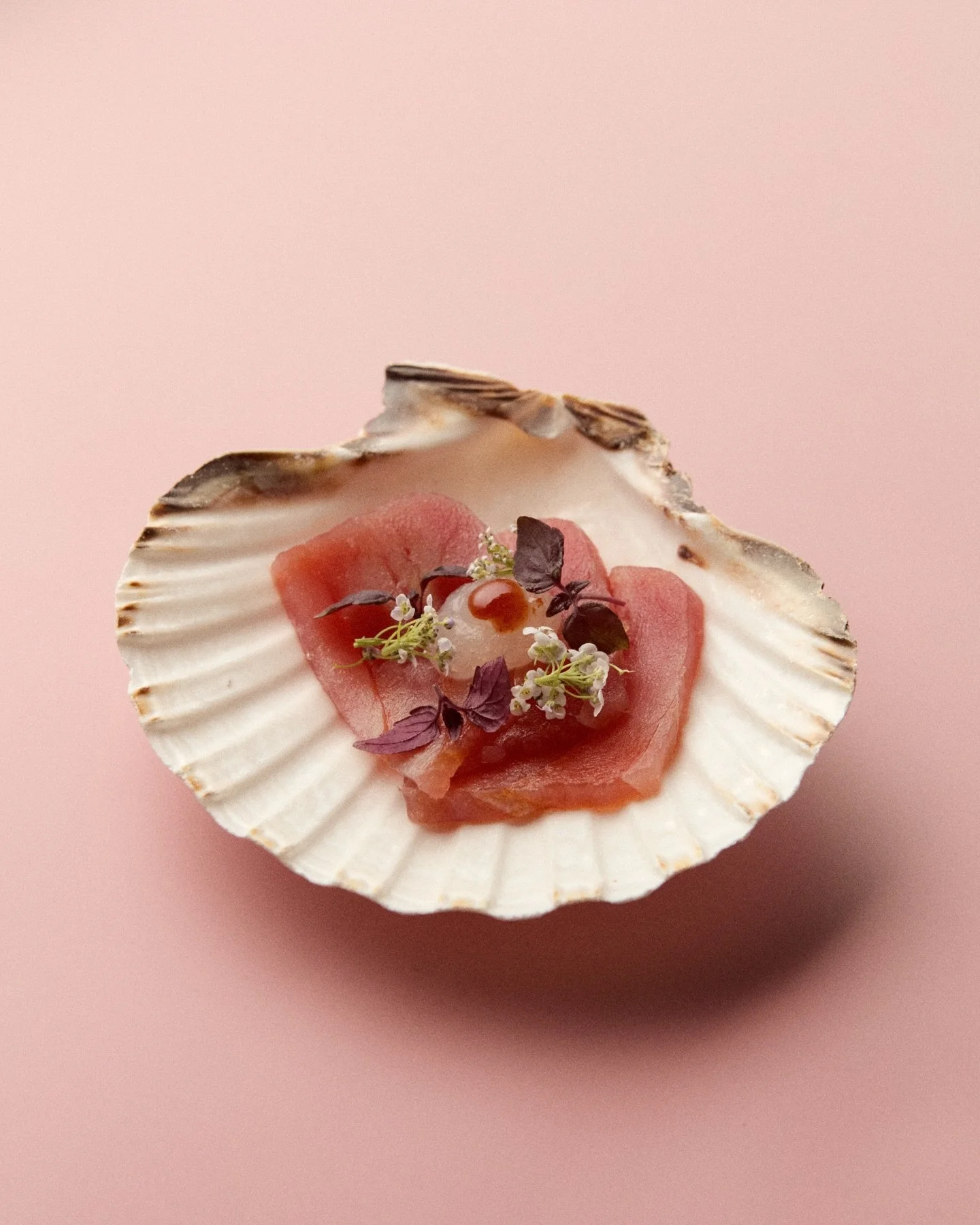 Hos Essens skaber vi street food-oplevelser, hvor duften, energien og smagen fylder rummet.

#Essenscatering #gourmetcatering #streetfoodcatering #streetfood #streetfoodfest