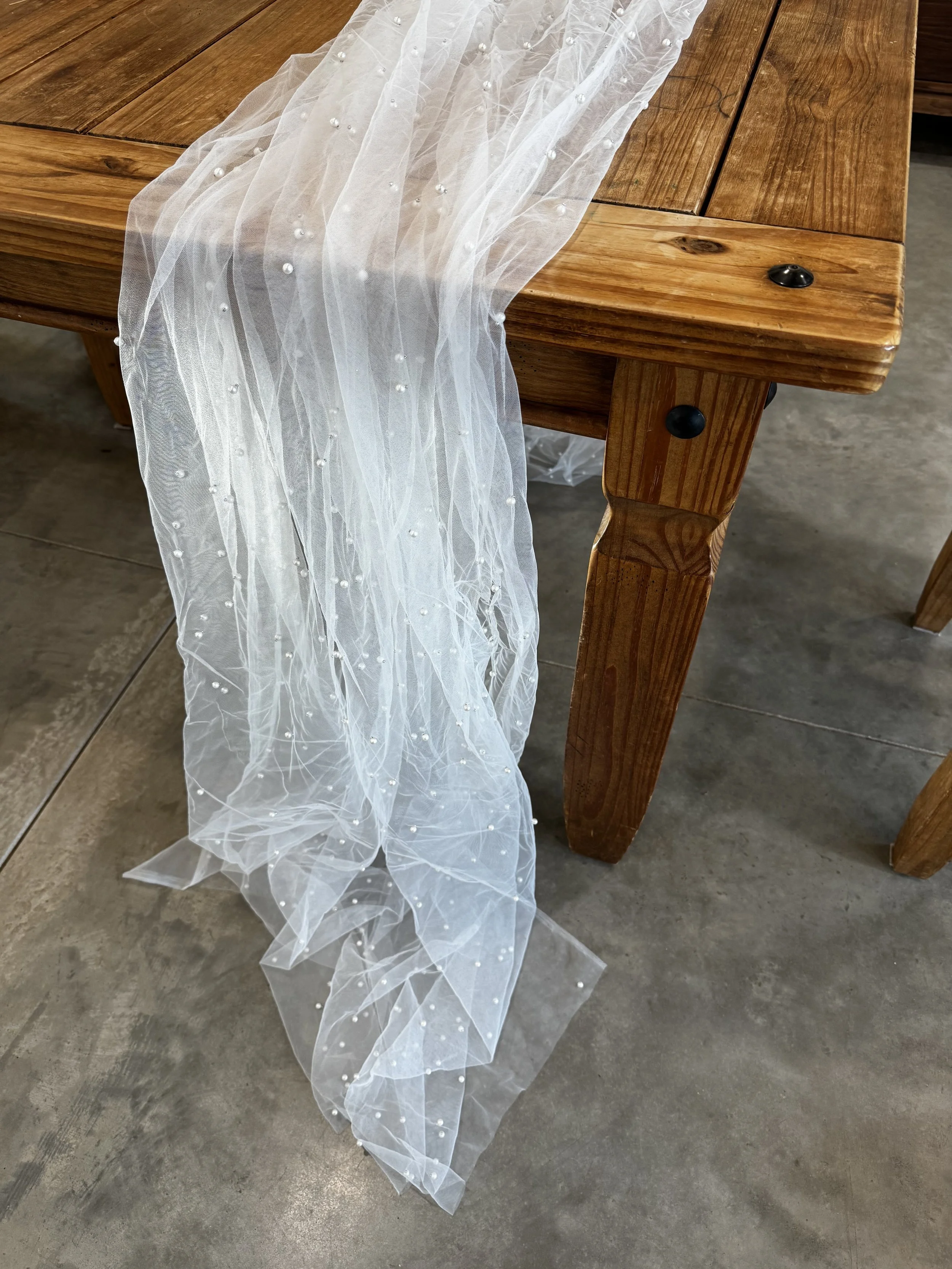Pearl Tulle Runners