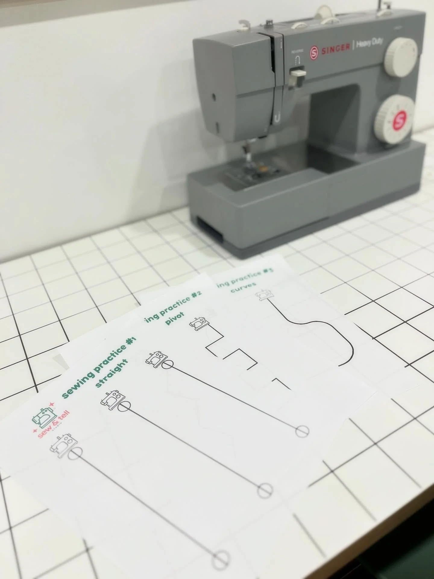✂️ Practice makes pretty stitches! 🧵 
Our studio sheets are here to help tiny sewists level up their skills 💕

#SewingStudio #MiniMakers #PracticeMakesPretty #KidsWhoSew #TinyTailors #SewingFun #StitchByStitch