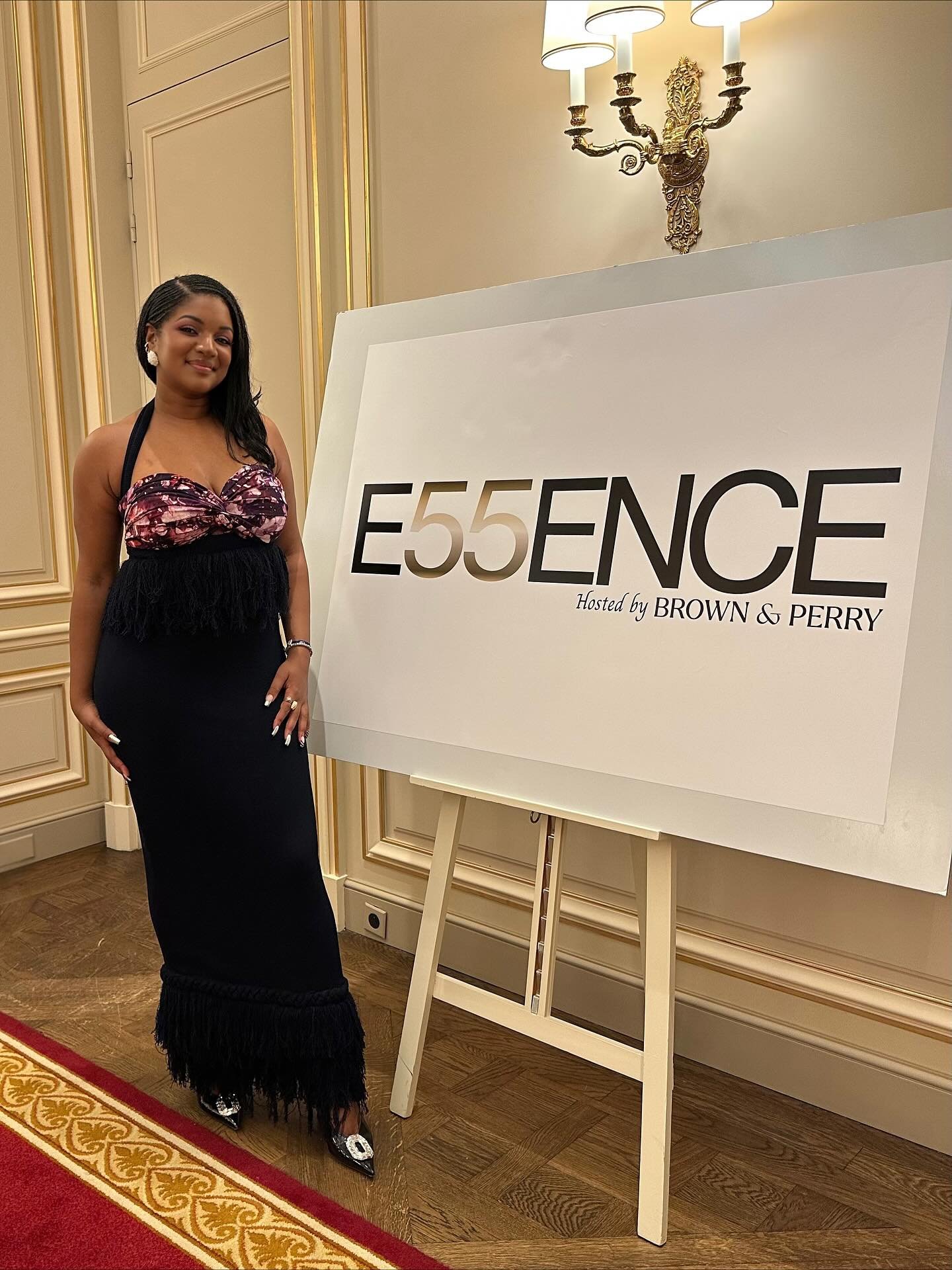 #Essence55 in Paris
Thank you @essence + @barkue for a special evening and the community compass initiative.
I grew up watching my mom buy the magazine and I grew up seeing powerful Black women on its covers and in its pages. It truly shaped me and m