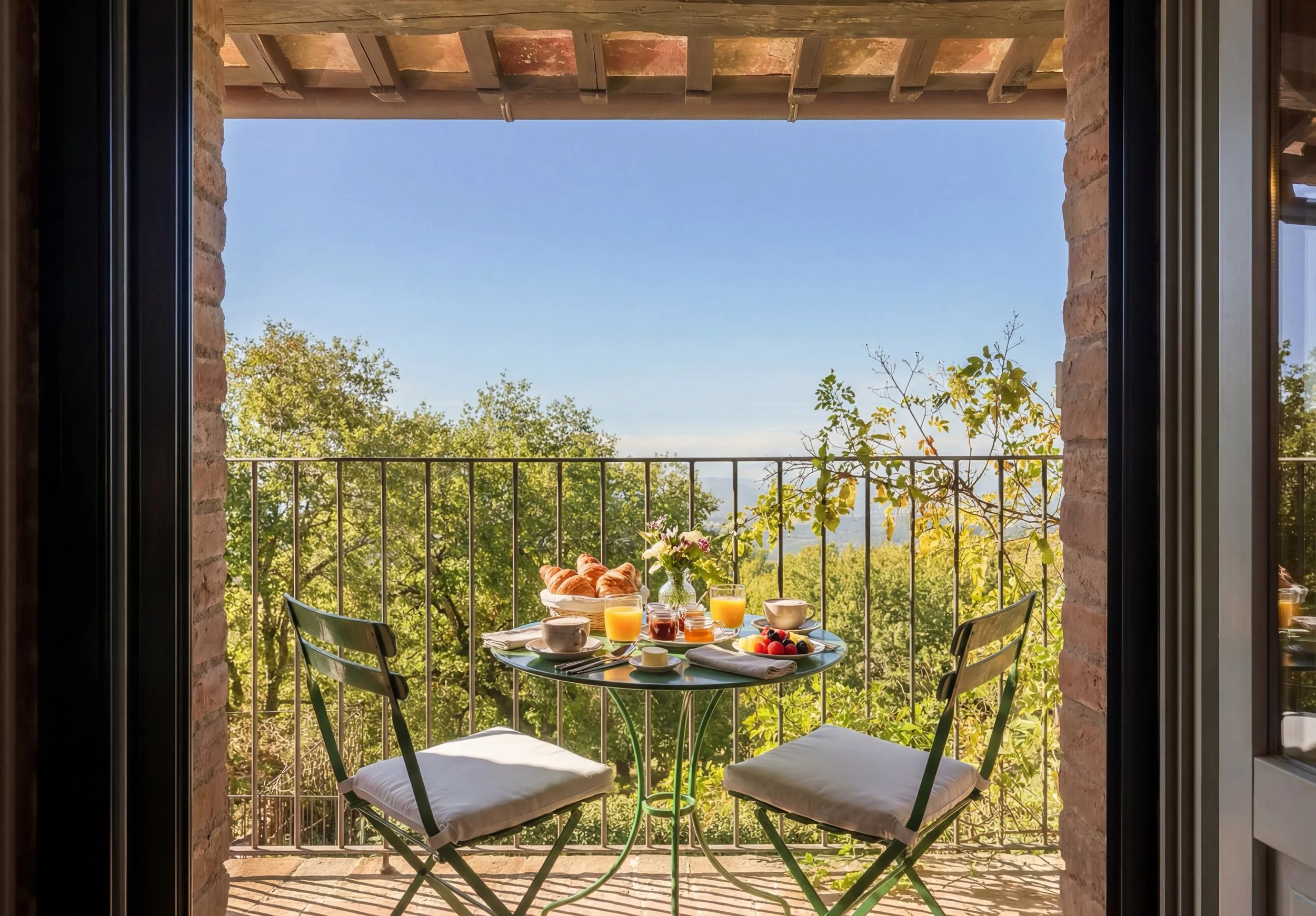 Fotografo per hotel a Firenze, Vistalux visual colazione in camera con vista dal terrazzo