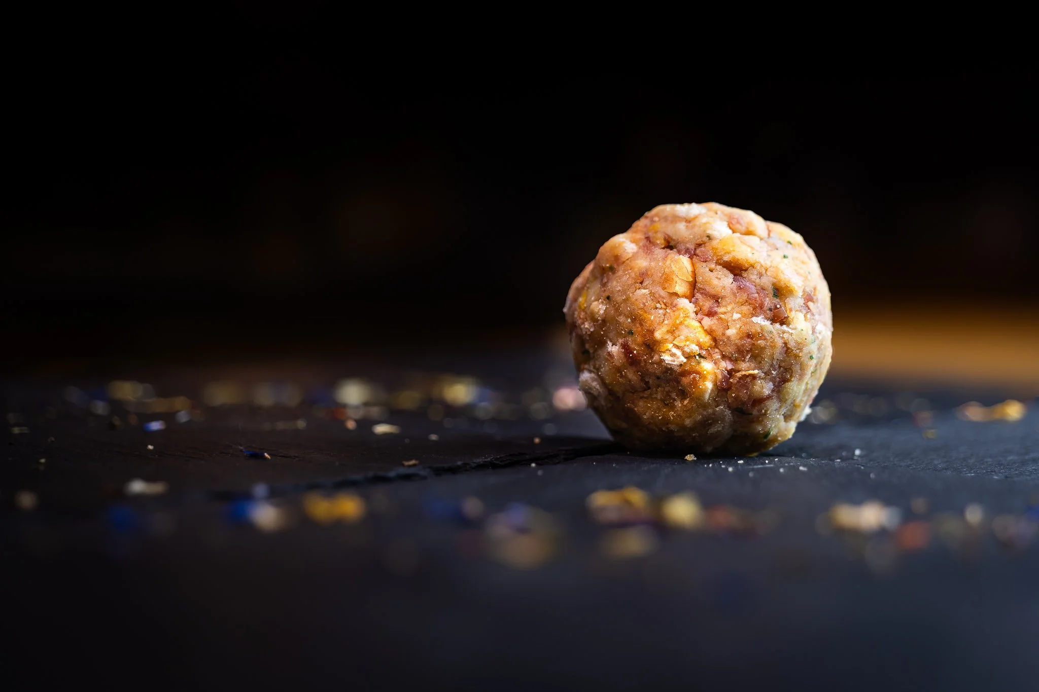 Restaurantfotografie mit Knödeln und typischen Gerichten aus Südtirol