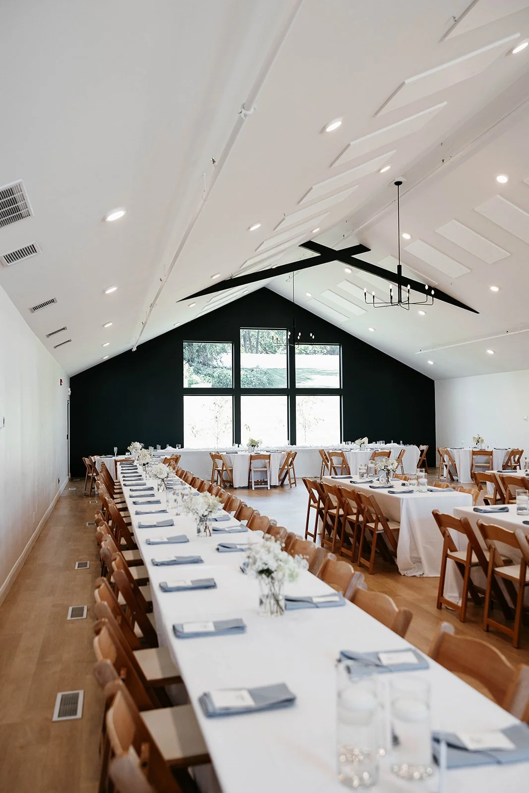 GettingReadyDetailsVenue-28.jpg