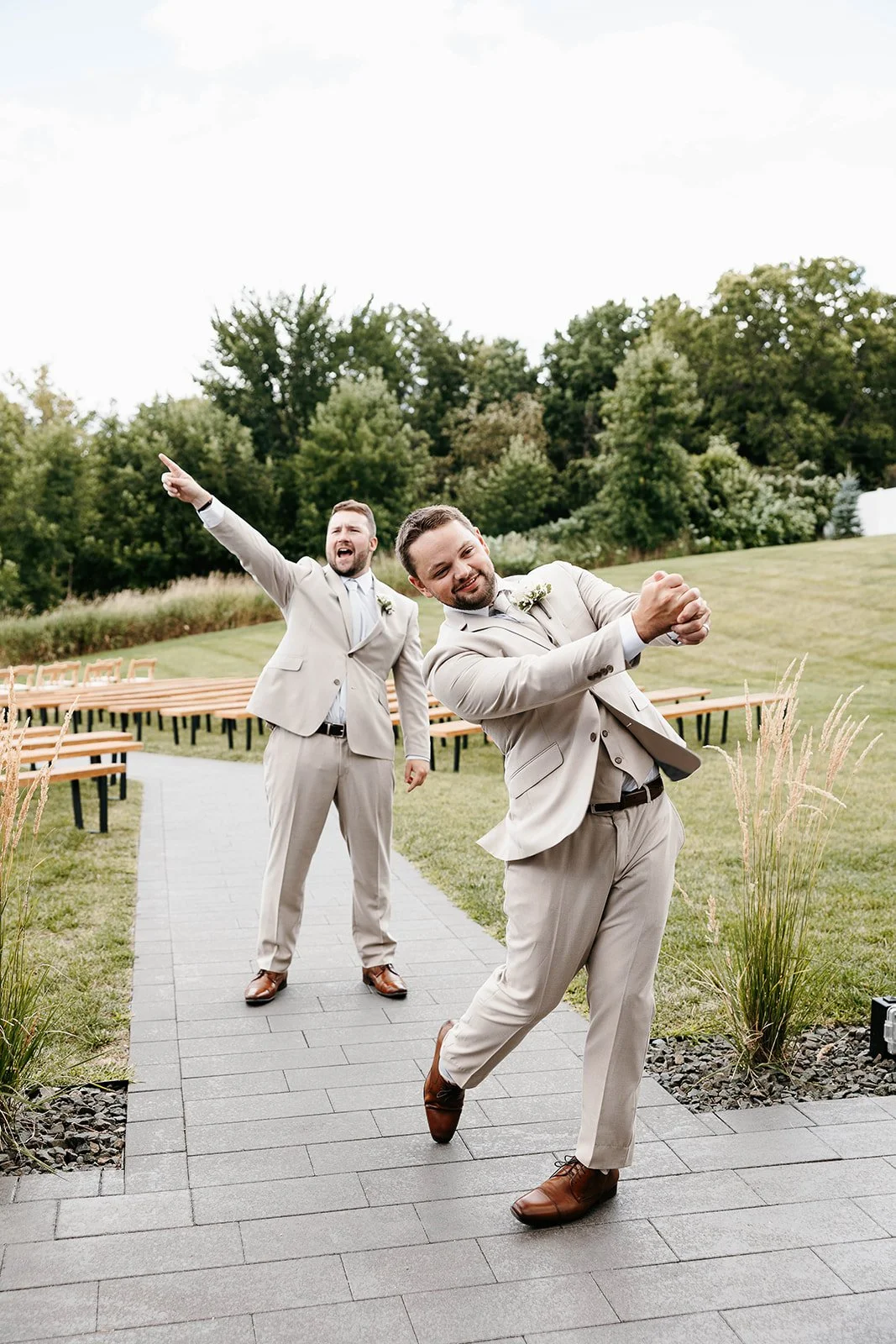 WeddingParty-82.jpg
