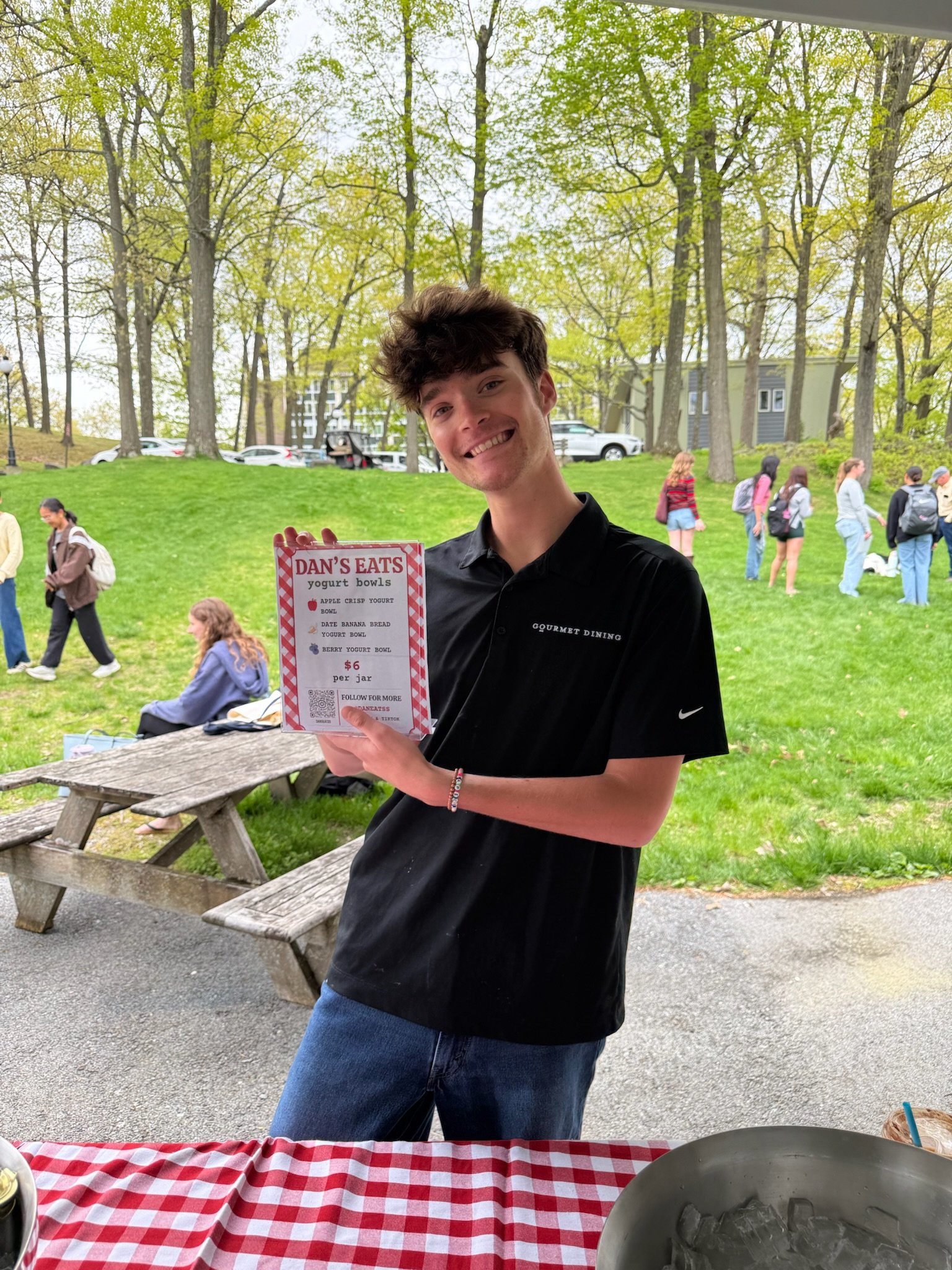 Dan's Eats: Hosted my very own yogurt bowl Event!