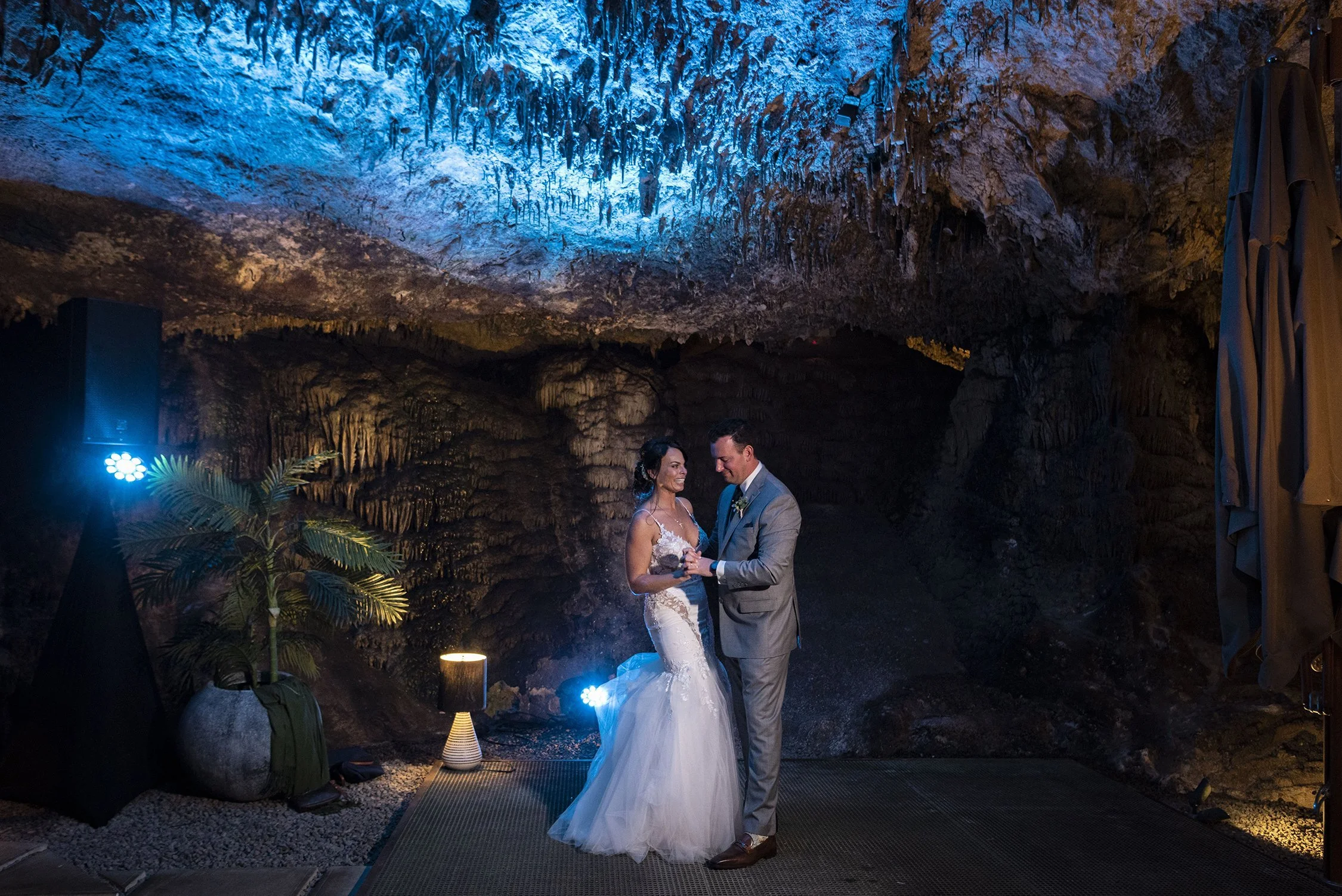 Wedding: J &amp; W - Grotto Bay &amp; Unfinished Church
