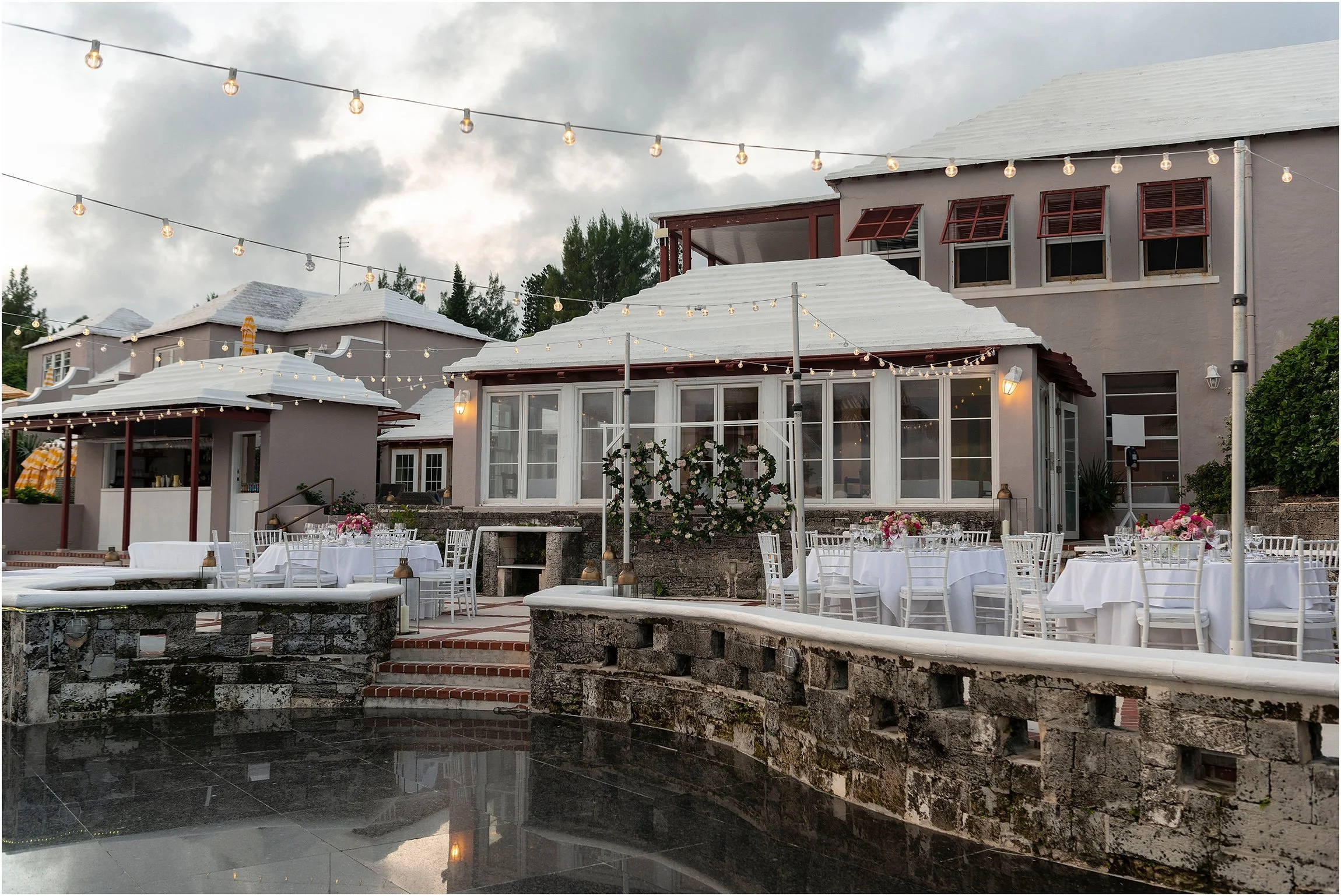 Coral Beach Bermuda Wedding_©FianderFoto_108.jpg