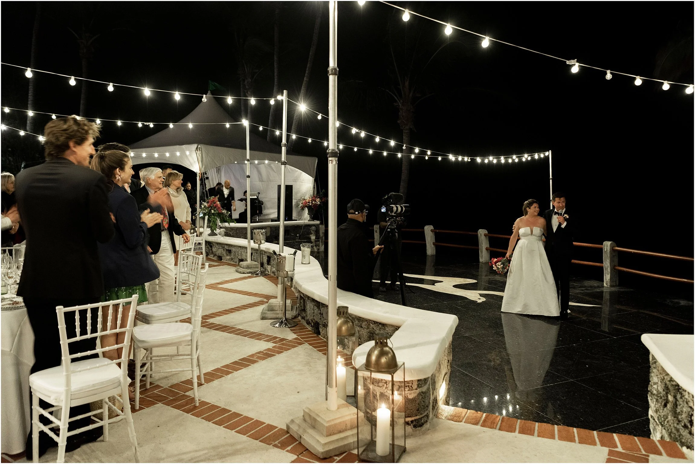 Coral Beach Bermuda Wedding_©FianderFoto_115.jpg