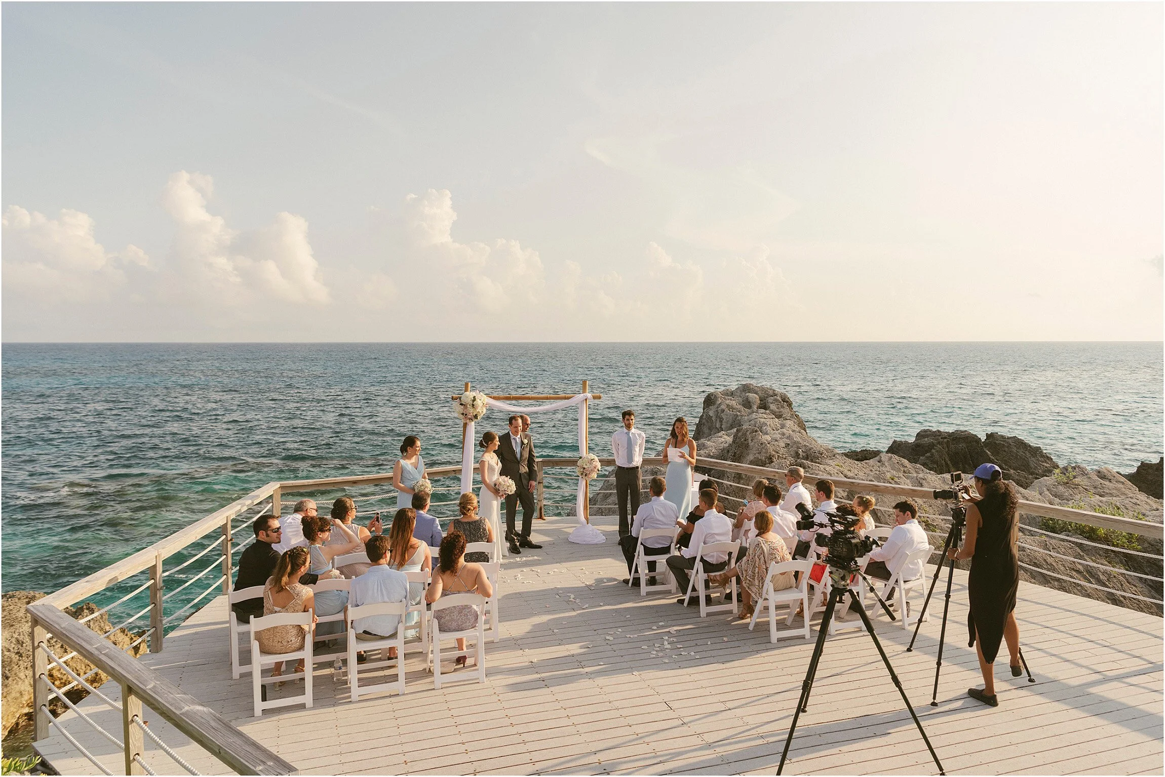 FianderFoto_Videography_Bermuda_Lauren_Erik002.jpg