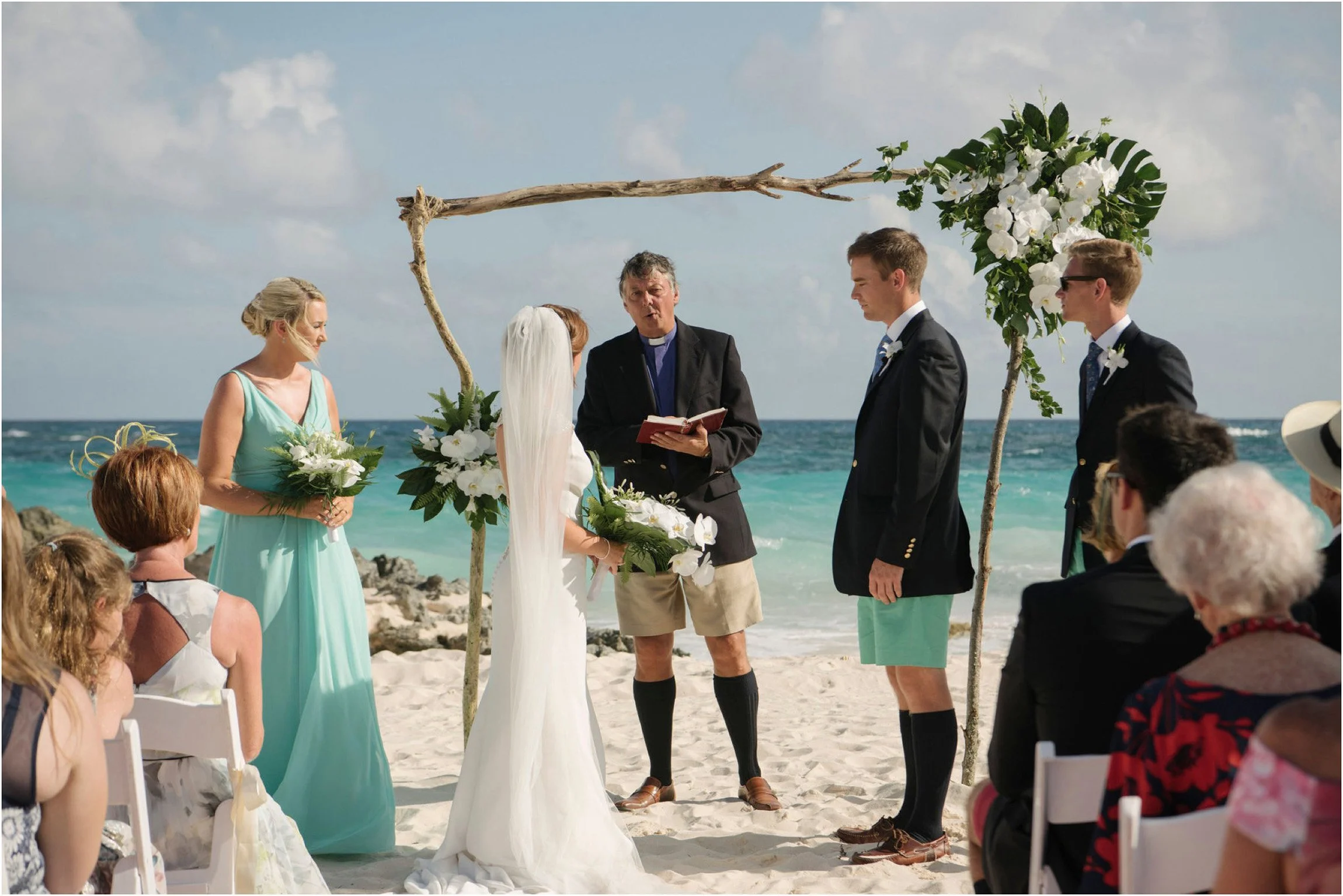 ©FianderFoto_Bermuda Wedding Photographer_Mid Ocean_Rachel_Angus_027.jpg