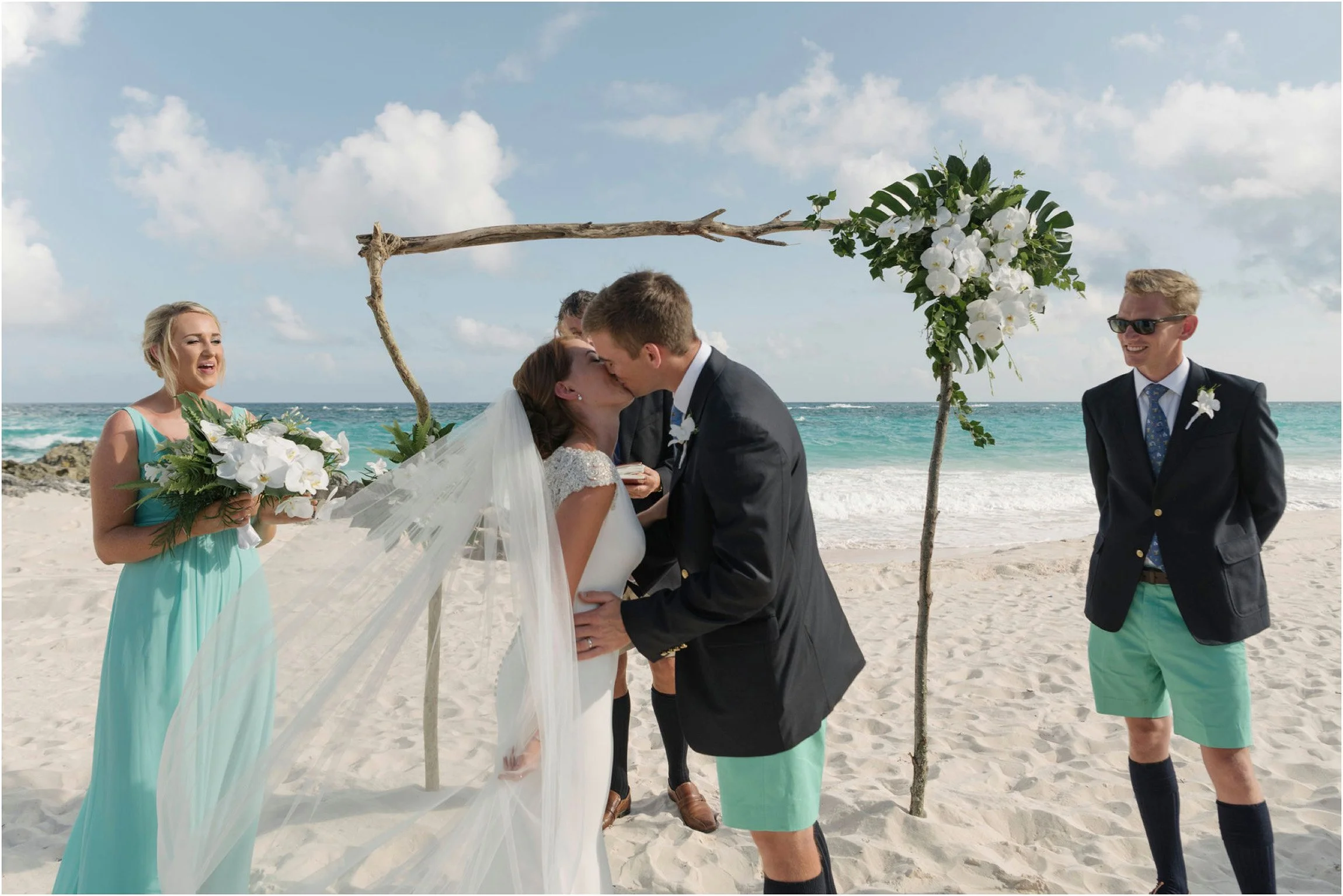 ©FianderFoto_Bermuda Wedding Photographer_Mid Ocean_Rachel_Angus_043.jpg