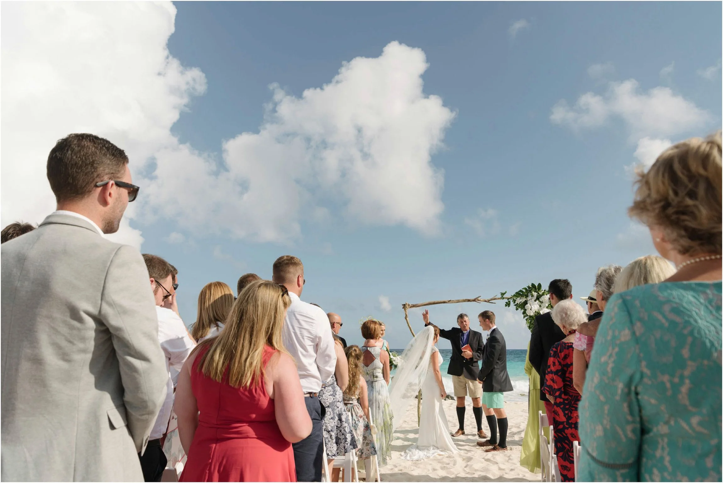 ©FianderFoto_Bermuda Wedding Photographer_Mid Ocean_Rachel_Angus_050.jpg