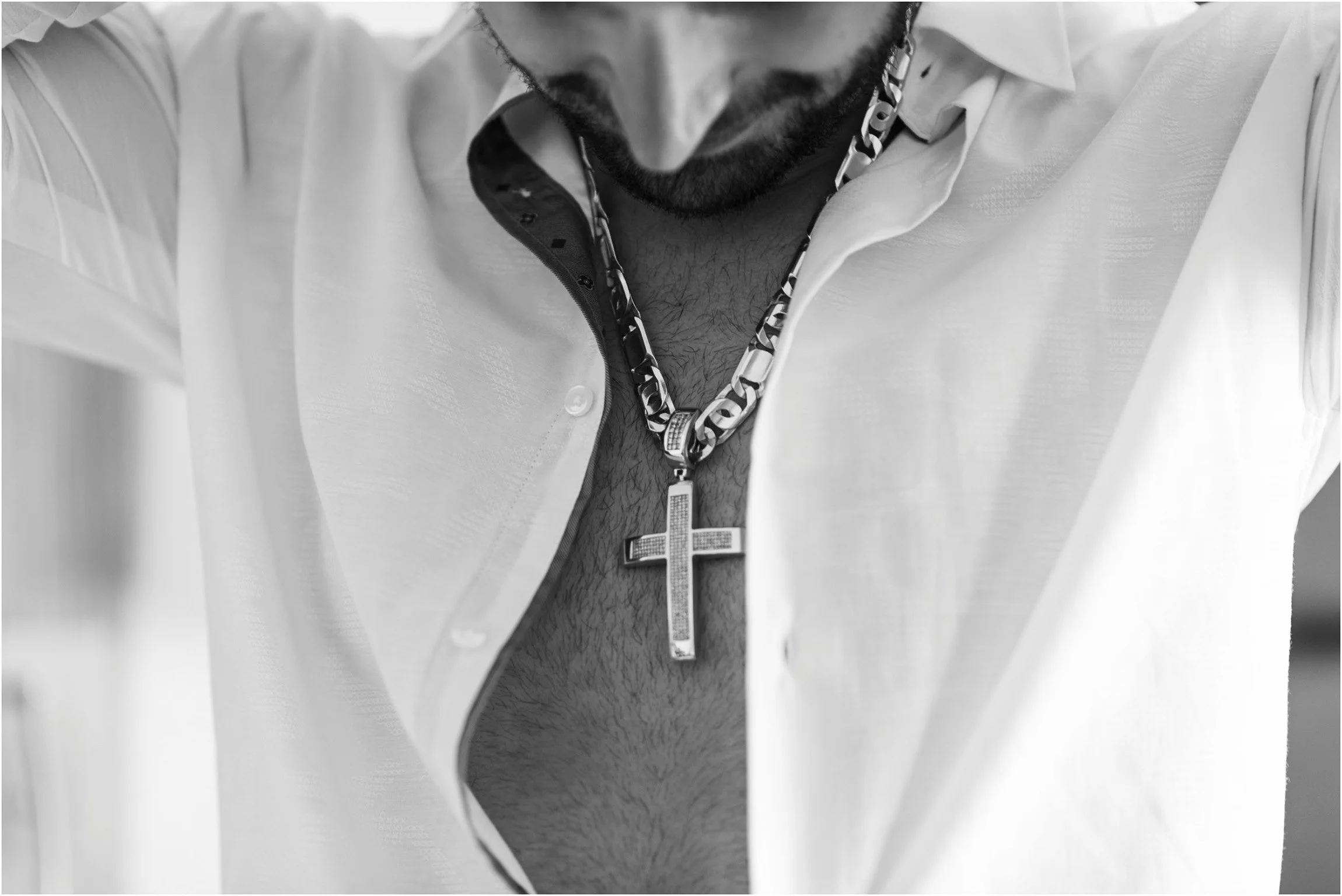 ©FianderFoto_Destination_Wedding_Photographer_Bermuda_Wedding_Photographer_Jaclyn_Anthony__Grotto Bay_004.jpg