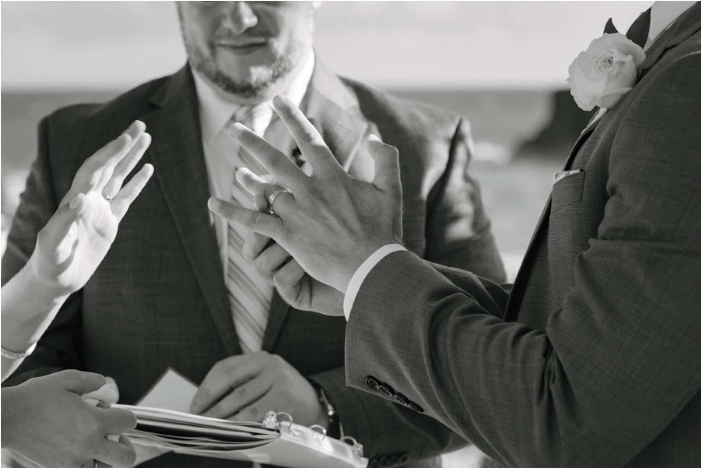 ©FianderFoto_Bermuda Wedding Photographer_Fairmont Southampton_Wedding_Anna_Thomas_060.jpg