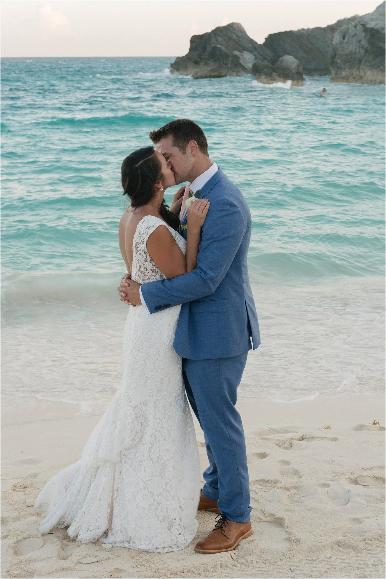 ©FianderFoto_Bermuda Wedding Photographer_Fairmont Southampton_Wedding_Anna_Thomas_093.jpg