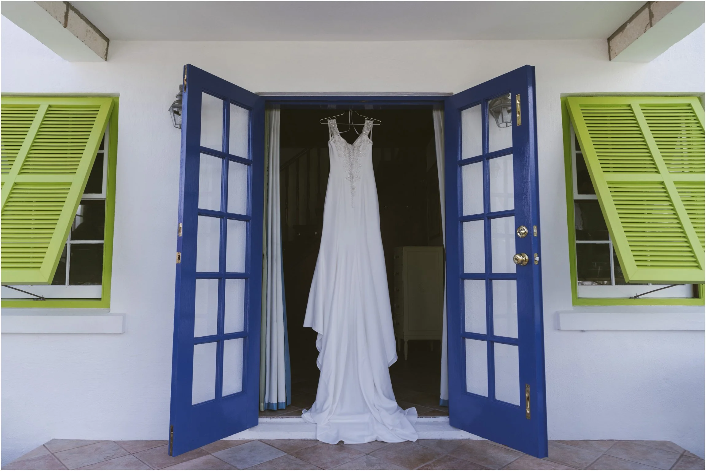 ©FianderFoto_Caribbean_Wedding_Photographer_The Reefs_Bermuda_Lauren_Erik_017.jpg