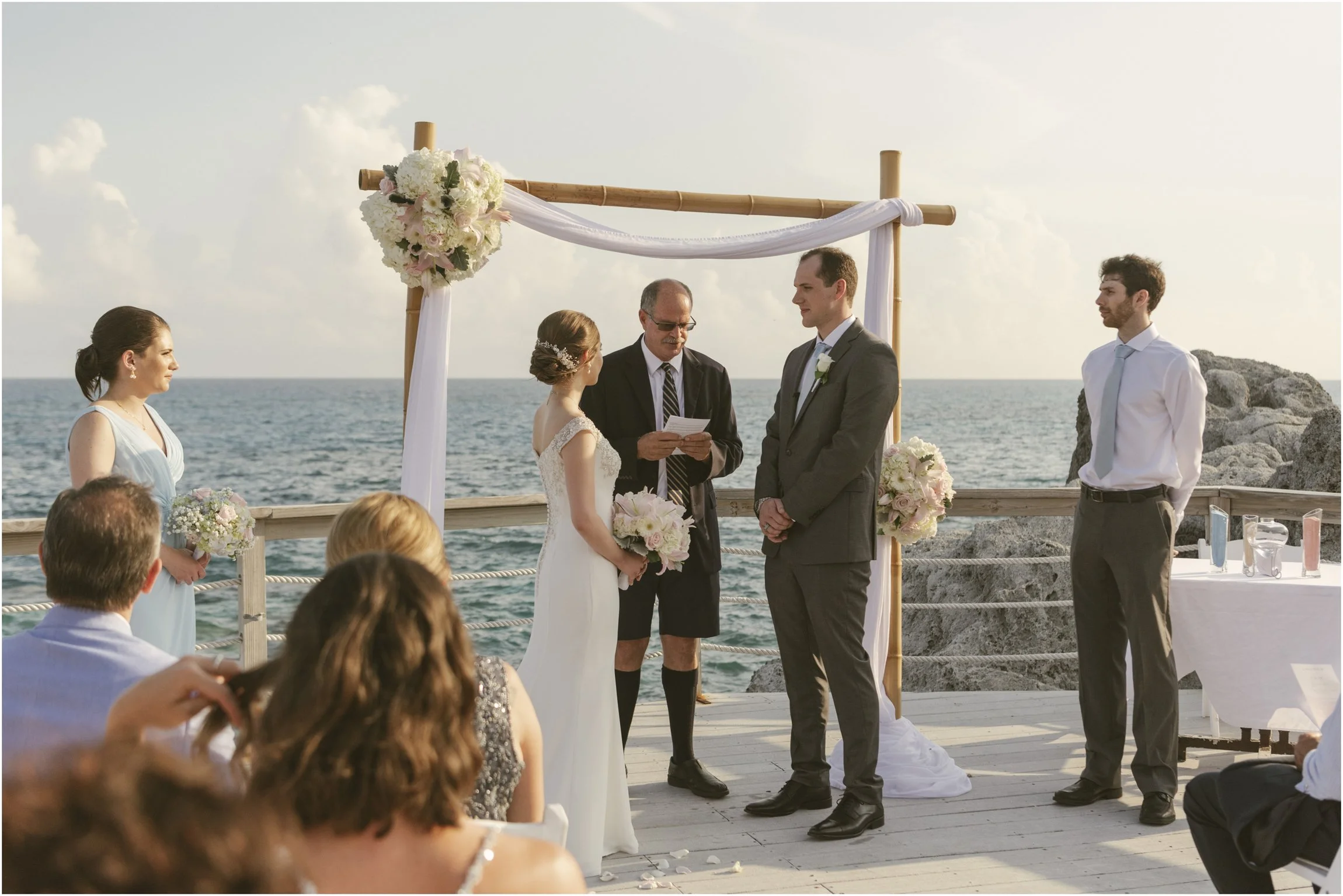 ©FianderFoto_Caribbean_Wedding_Photographer_The Reefs_Bermuda_Lauren_Erik_058.jpg