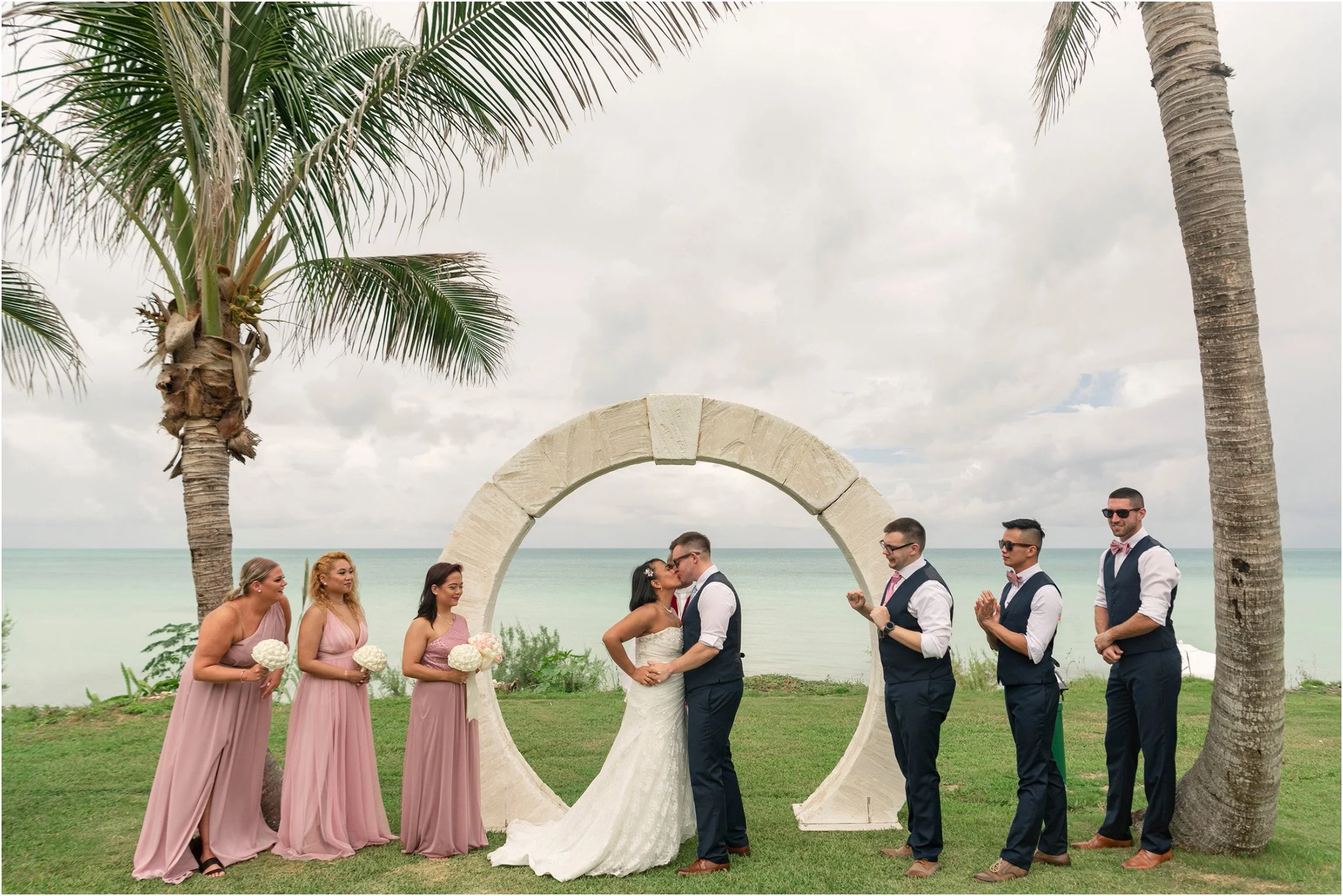 ©FianderFoto_Bermuda Wedding Photographer_Cambridge Beaches_Joanna_Kenneth_018.jpg