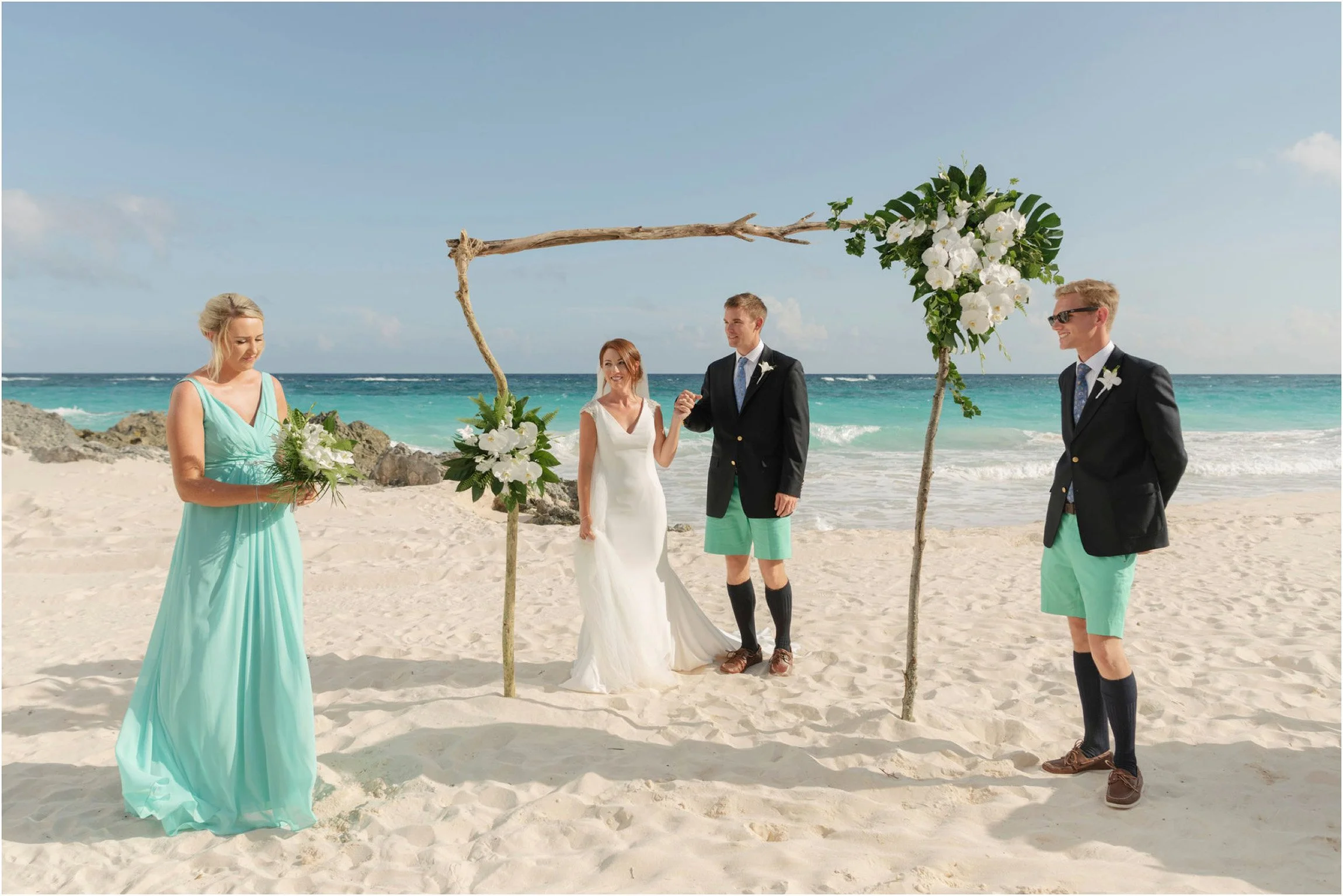 ©FianderFoto_Bermuda Wedding Photographer_Mid Ocean_Rachel_Angus_054.jpg