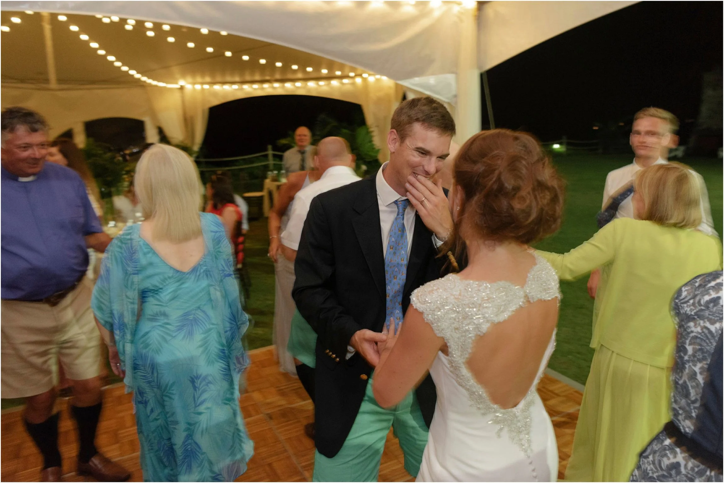 ©FianderFoto_Bermuda Wedding Photographer_Mid Ocean_Rachel_Angus_120.jpg