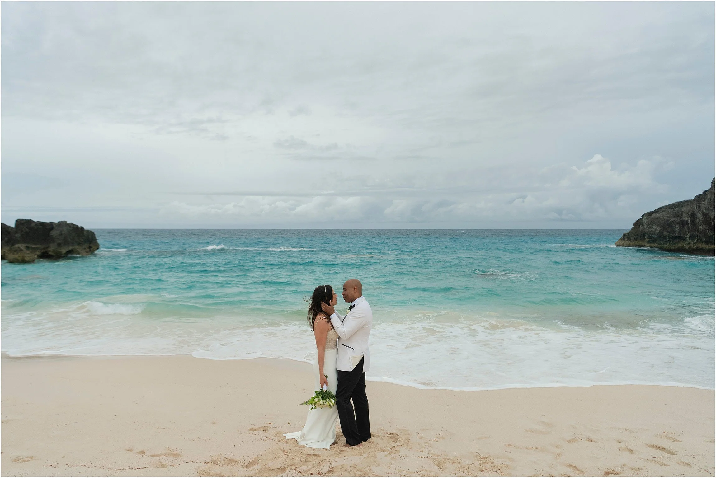Bermuda+Elopement+Photographer_©Fiander+Foto_The+Loren_046.jpg