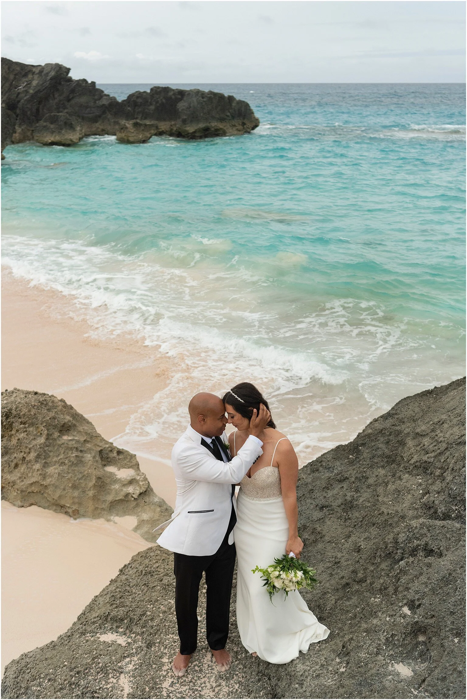 Bermuda+Elopement+Photographer_©Fiander+Foto_The+Loren_048.jpg