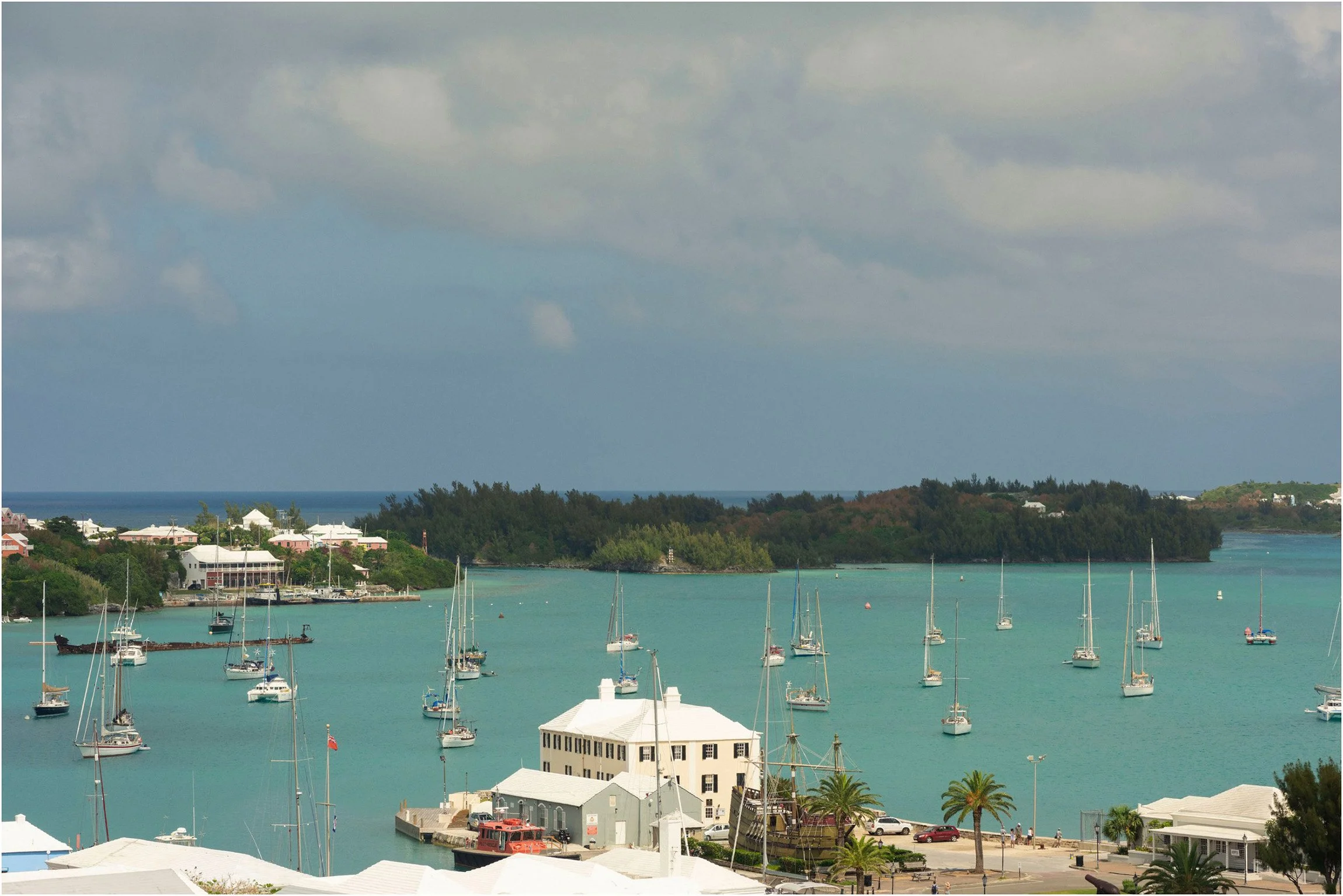 ©FianderFoto_Bermuda Photographer_St George's Club_Allie_Family_024.jpg