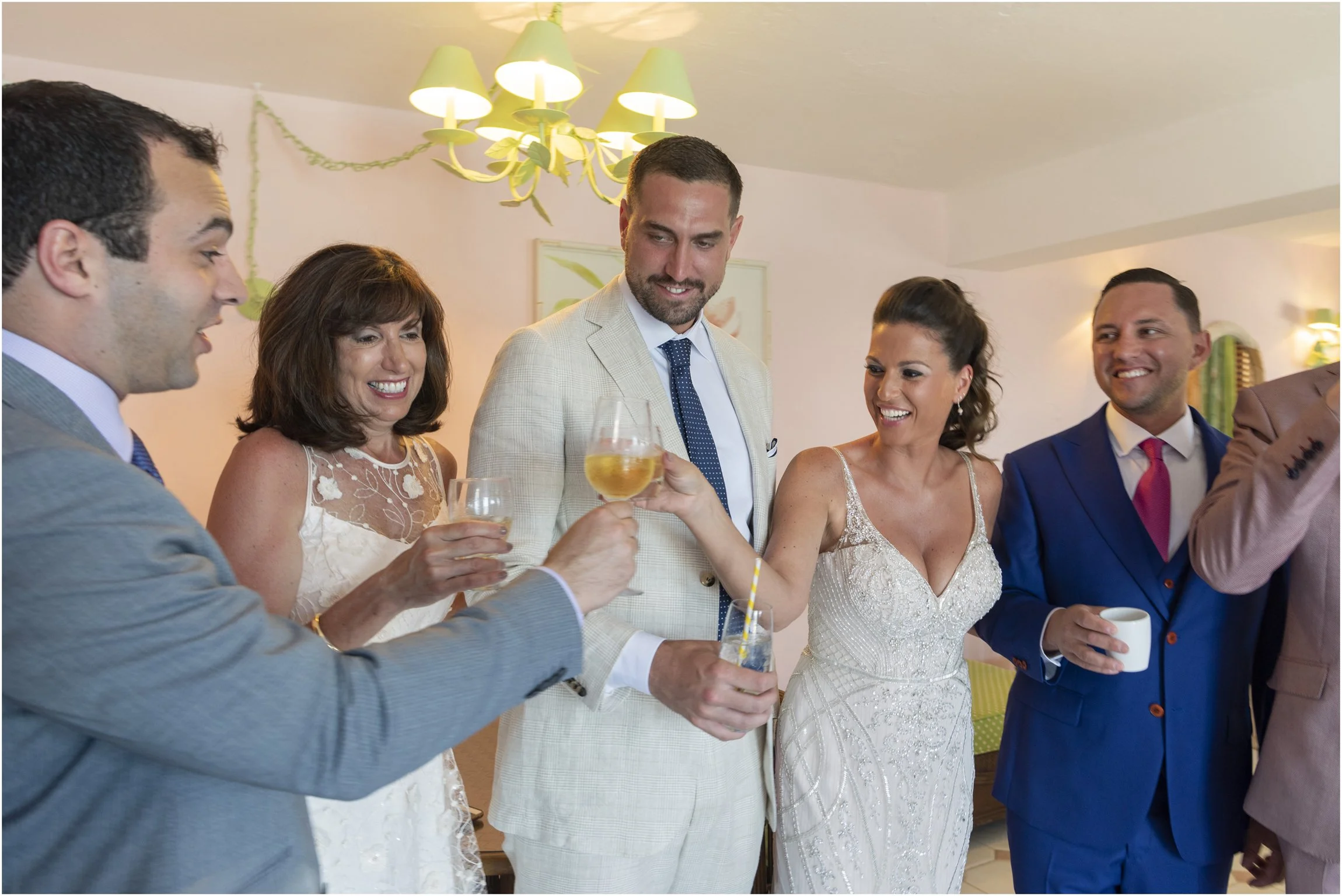 ©FianderFoto_Catherine_Kenny_Coral Beach Wedding_047.jpg