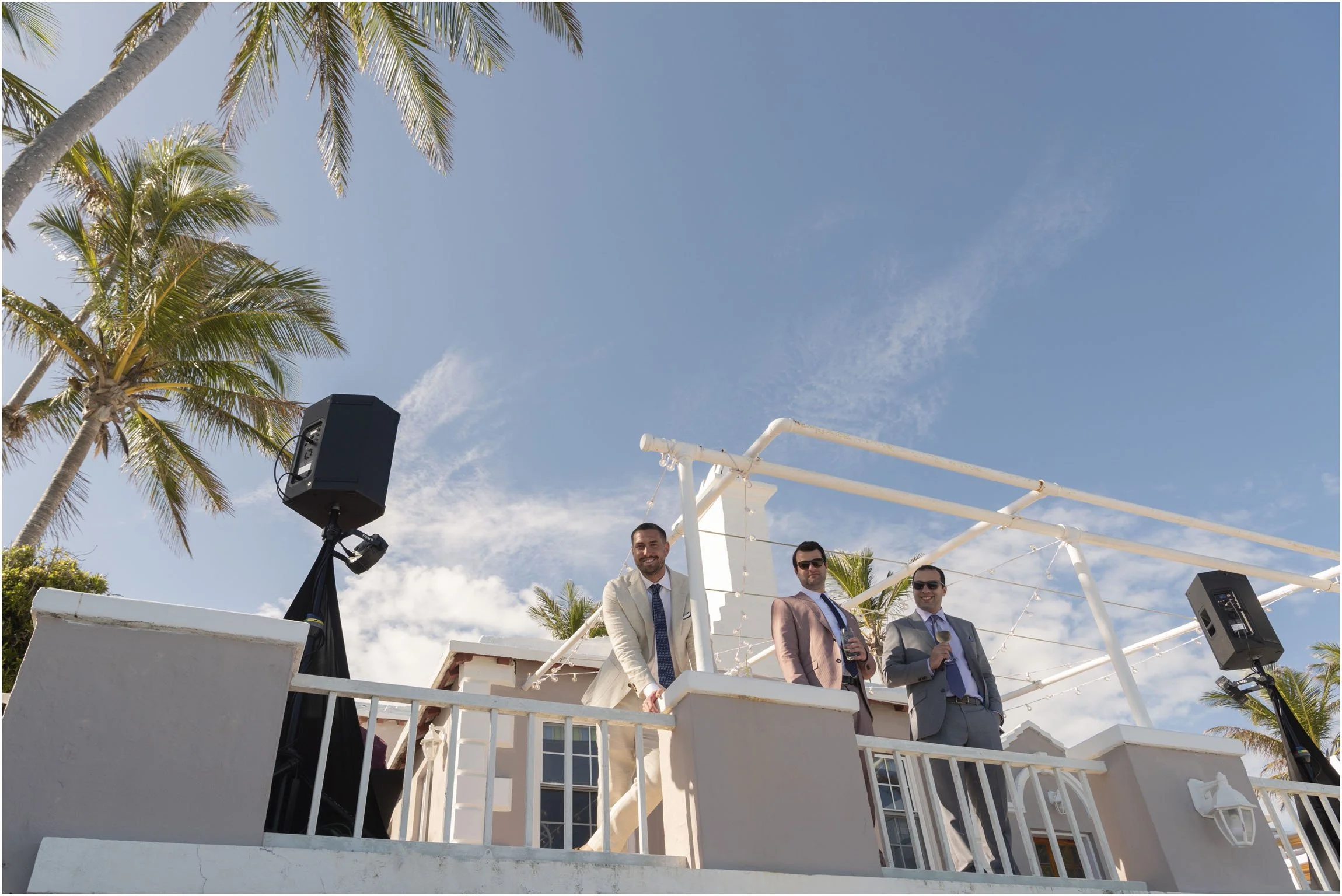 ©FianderFoto_Catherine_Kenny_Coral Beach Wedding_044.jpg