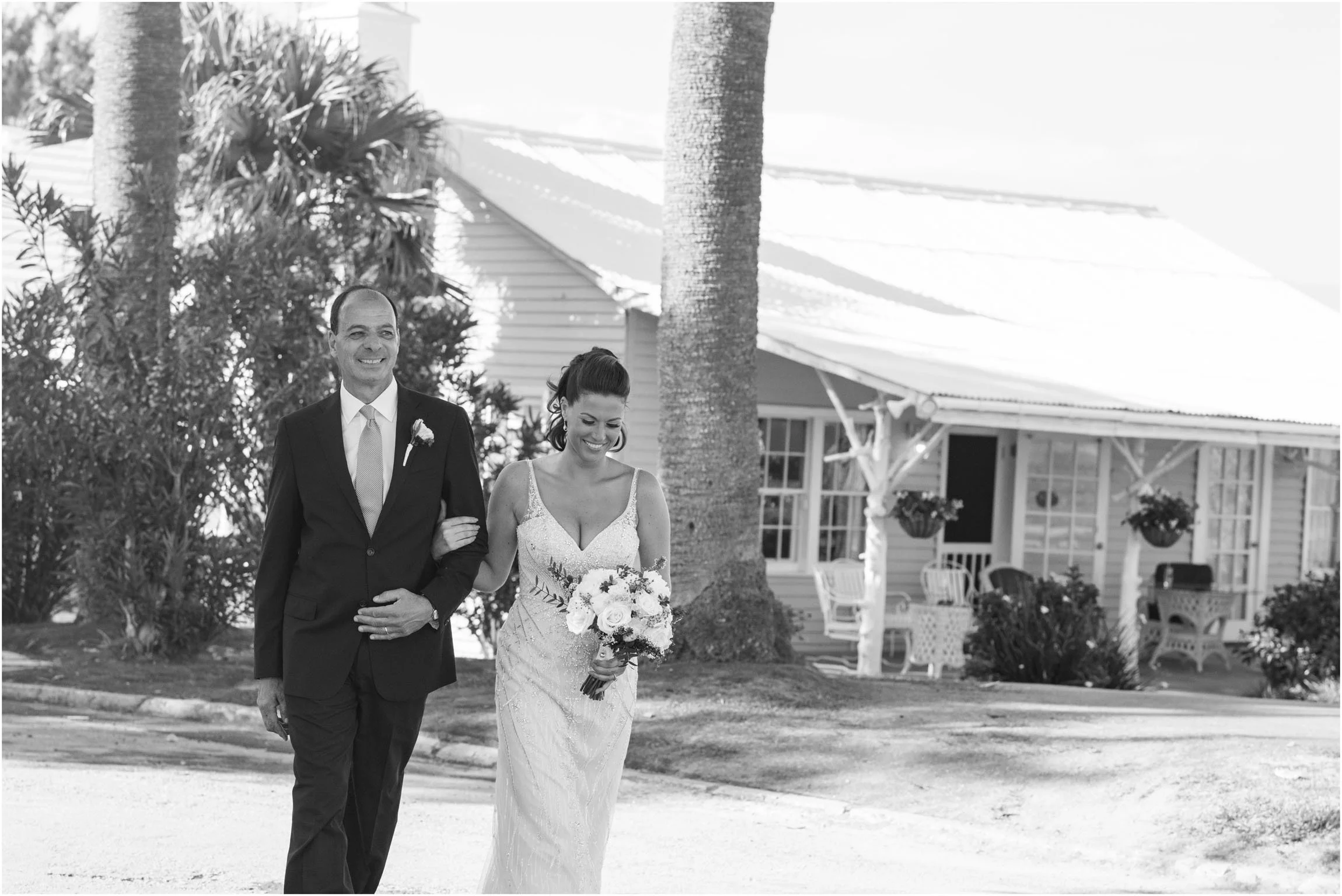 ©FianderFoto_Catherine_Kenny_Coral Beach Wedding_156.jpg