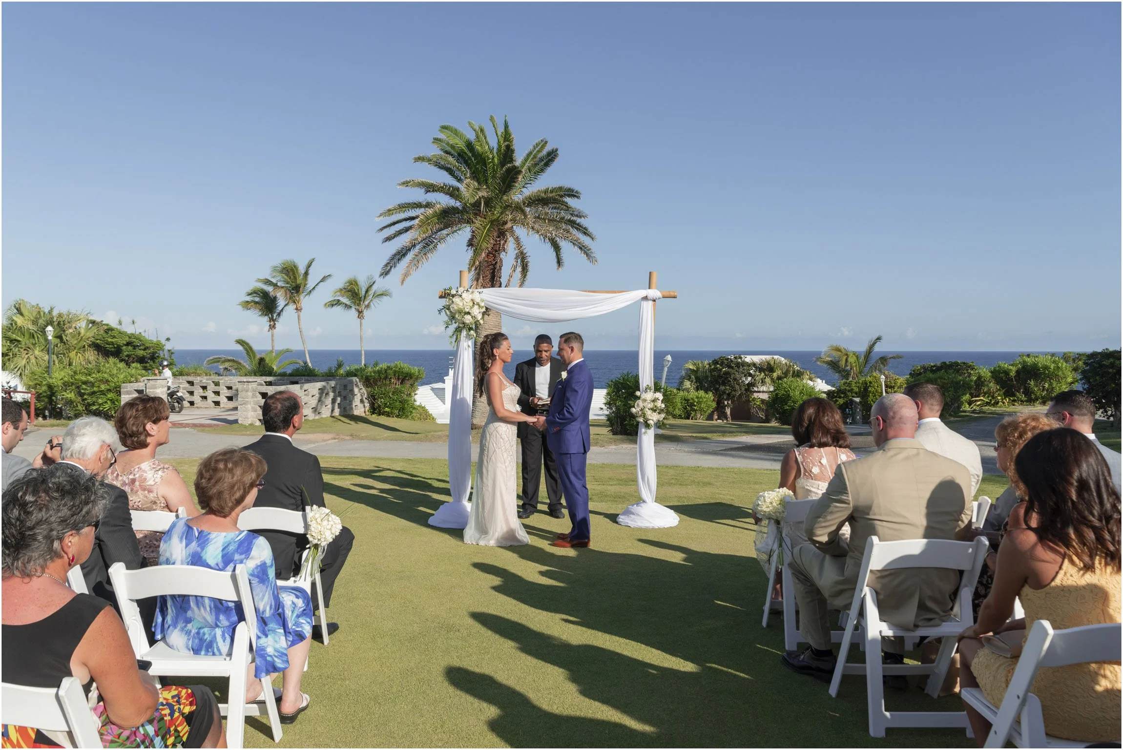 ©FianderFoto_Catherine_Kenny_Coral Beach Wedding_162.jpg