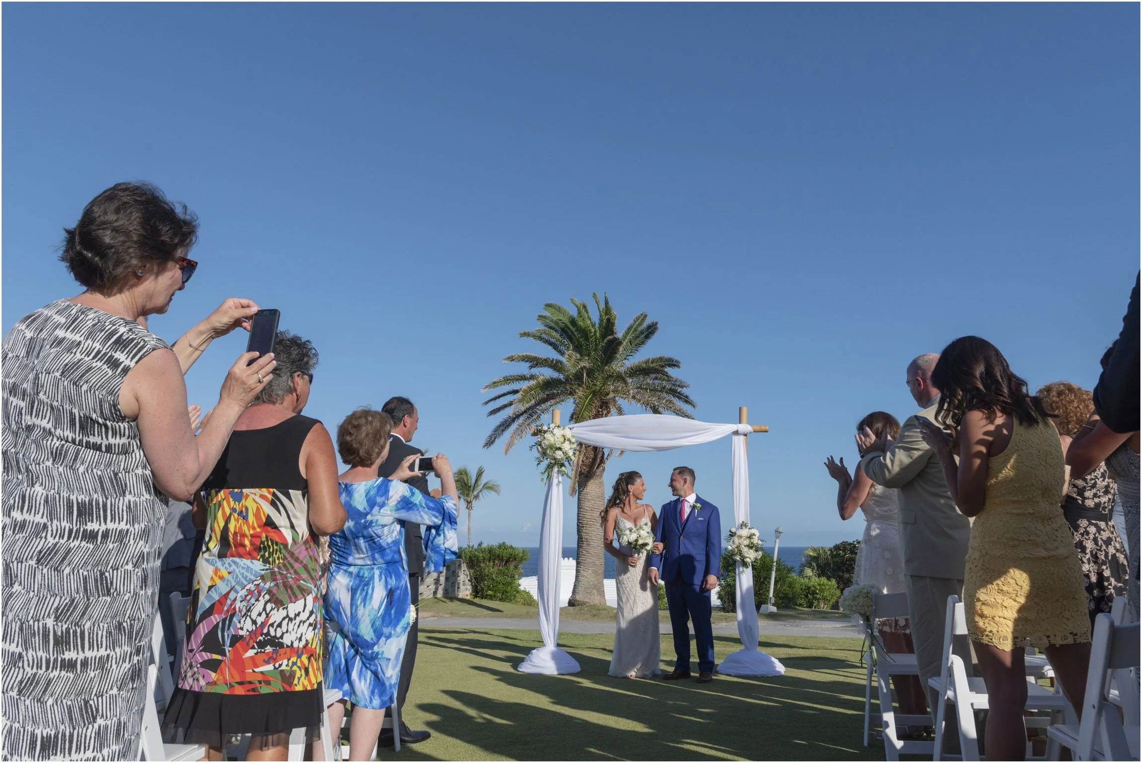 ©FianderFoto_Catherine_Kenny_Coral Beach Wedding_171.jpg