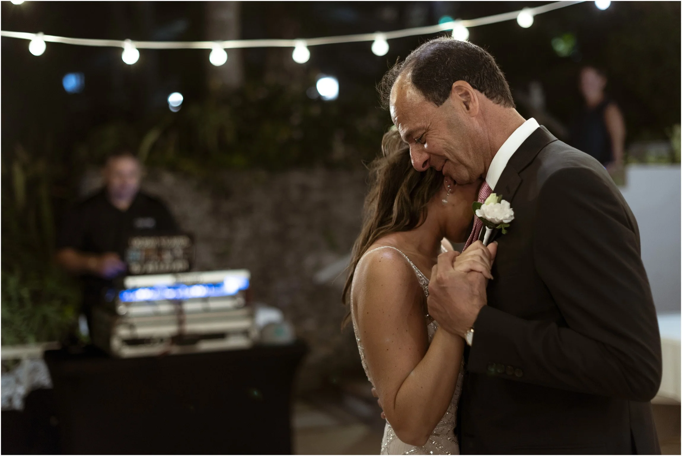 ©FianderFoto_Catherine_Kenny_Coral Beach Wedding_200.jpg