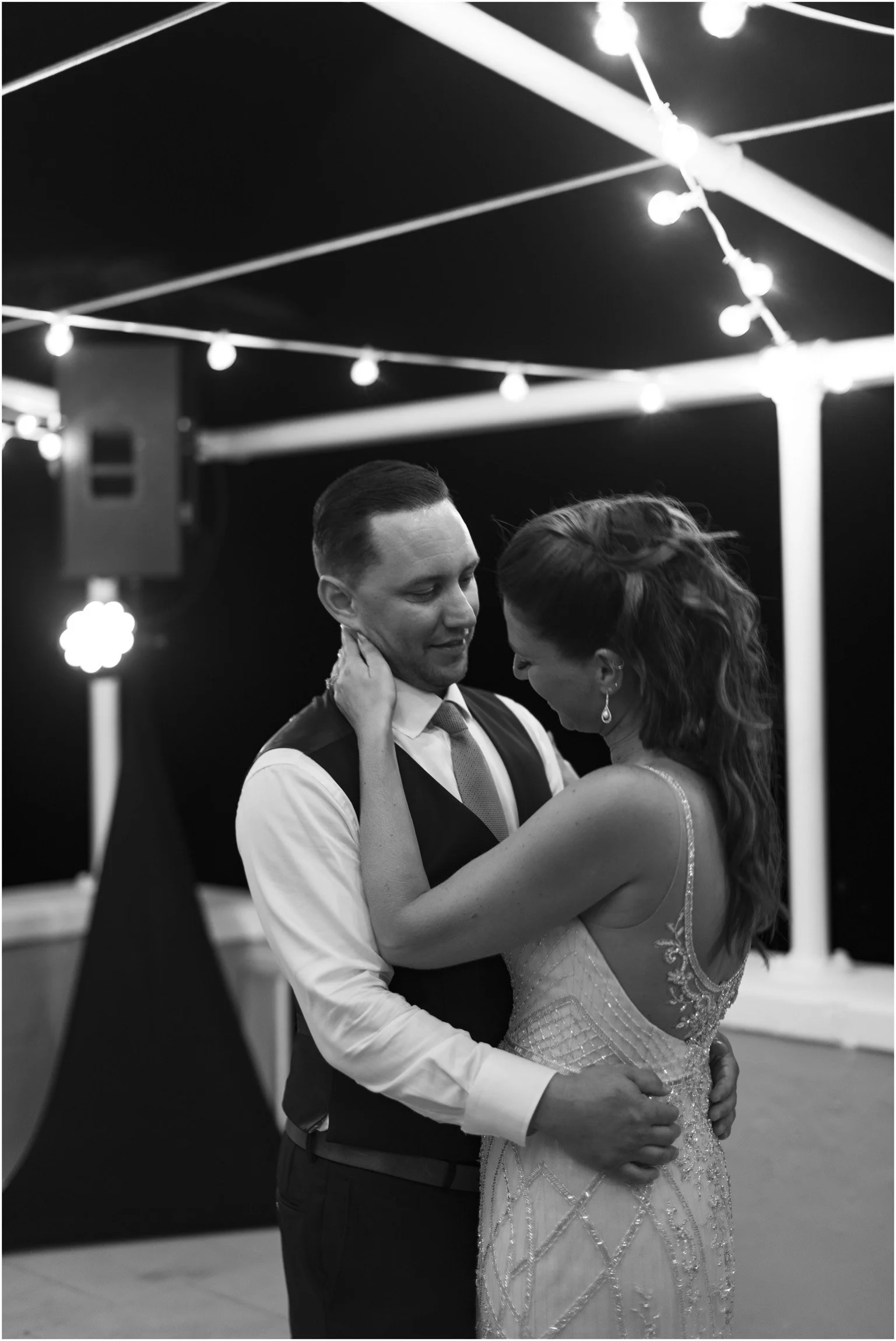 ©FianderFoto_Catherine_Kenny_Coral Beach Wedding_199.jpg
