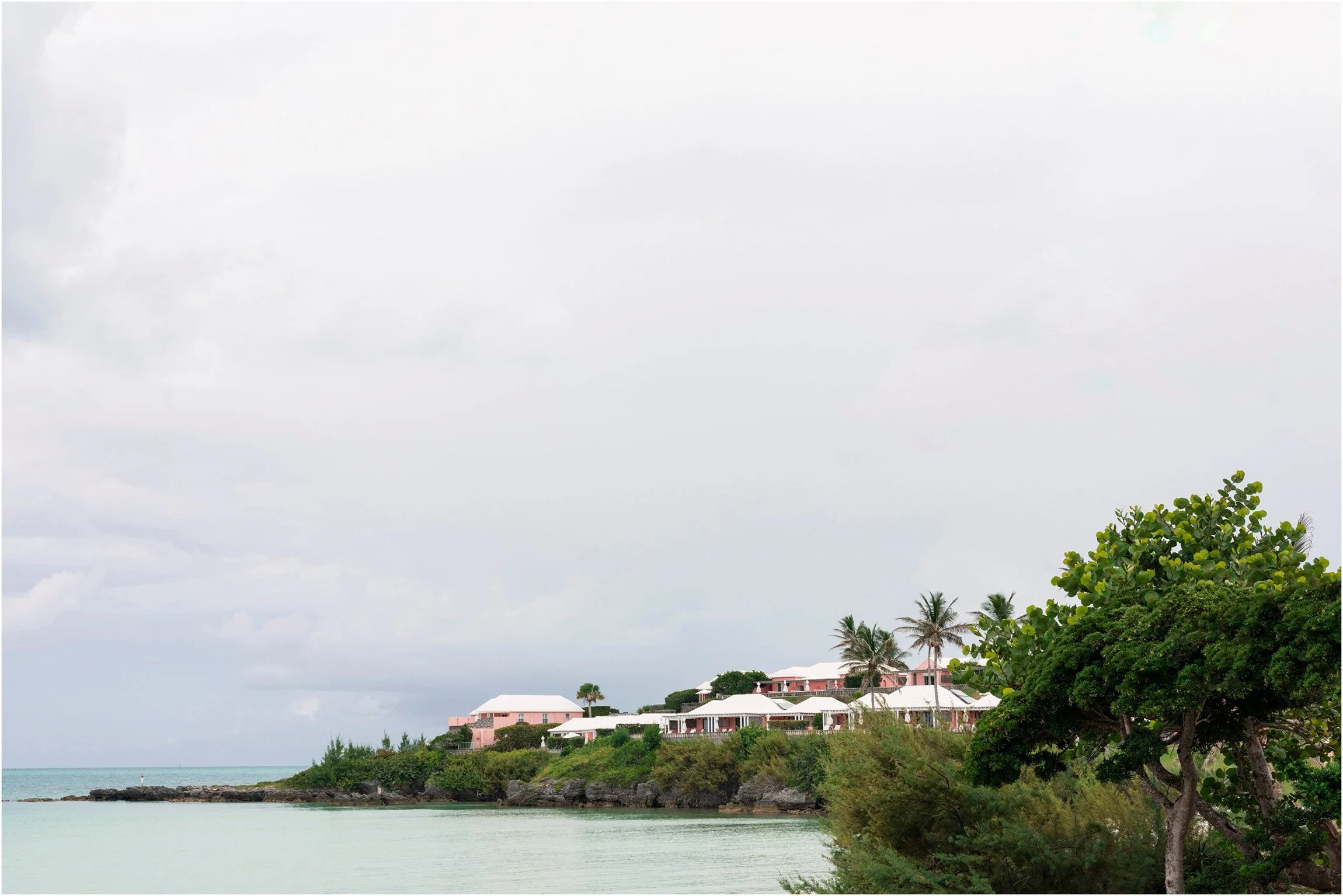 ©FianderFoto_Bermuda Wedding Photographer_Cambridge Beaches_Joanna_Kenneth_001.jpg