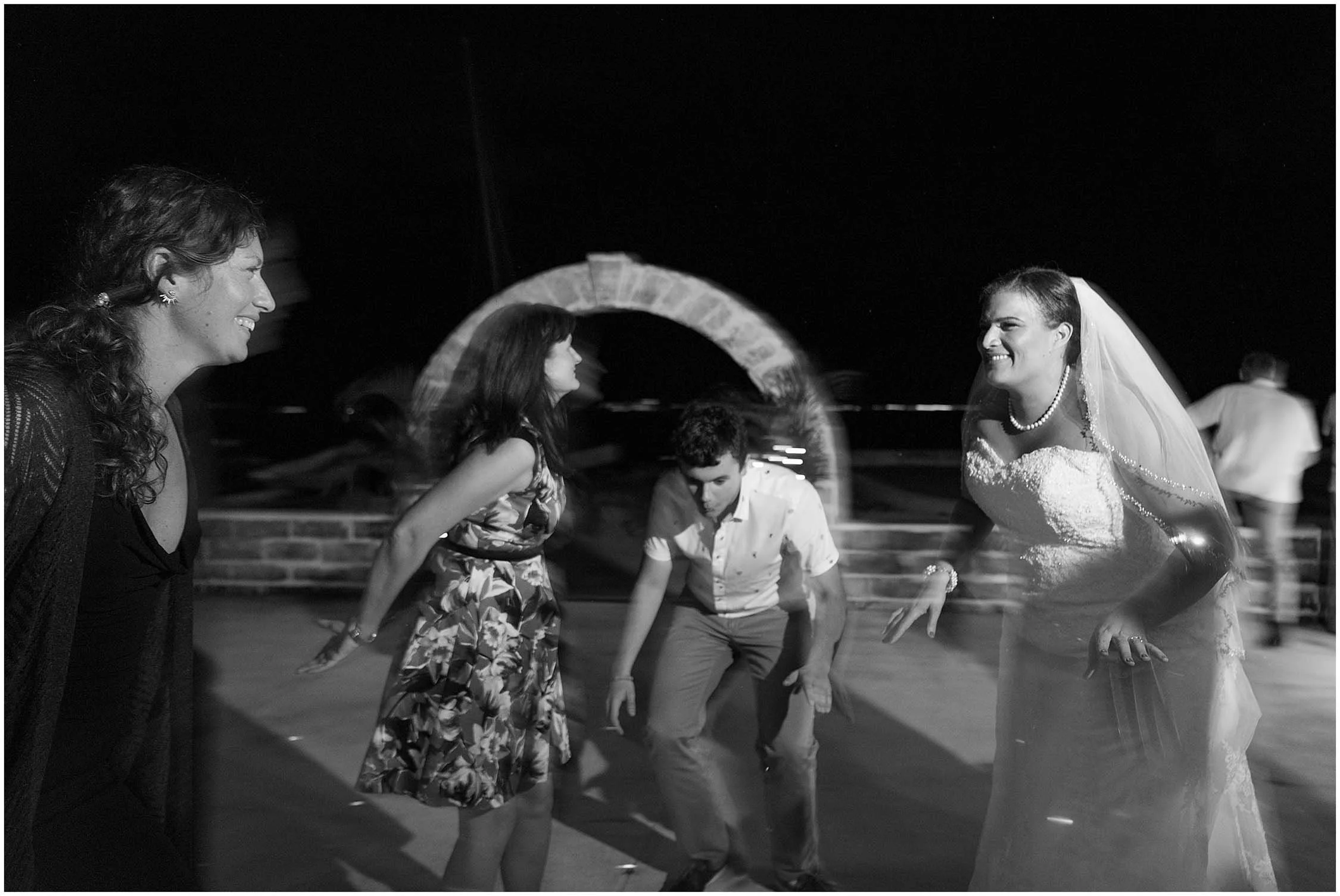 Hamilton Princess Resort Bermuda Wedding_Photographer_©FianderFoto_040.jpg