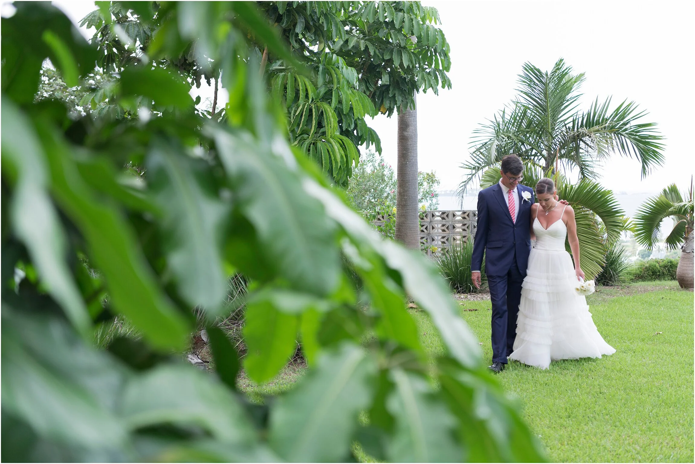 Bermuda Commissioner's House_Wedding Photographer_011.jpg